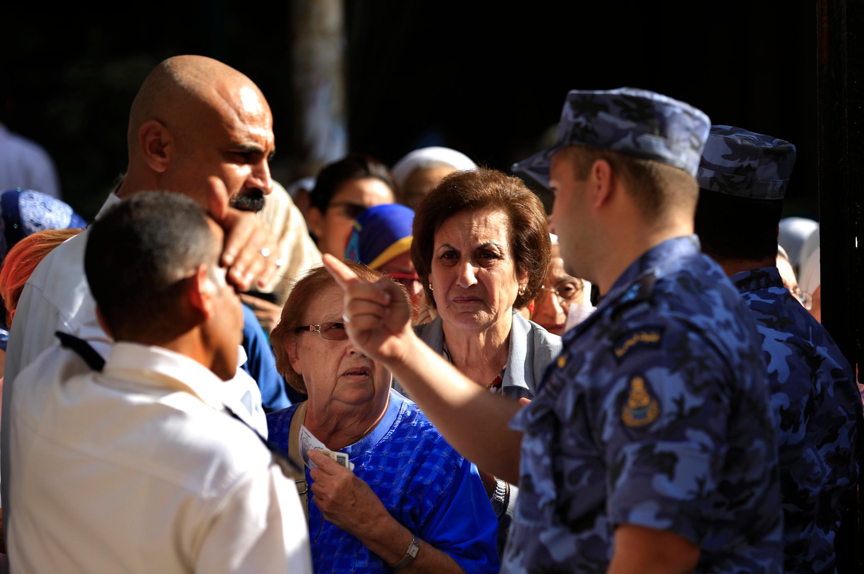 Dlhoočakávané parlamentné voľby v Egypte.