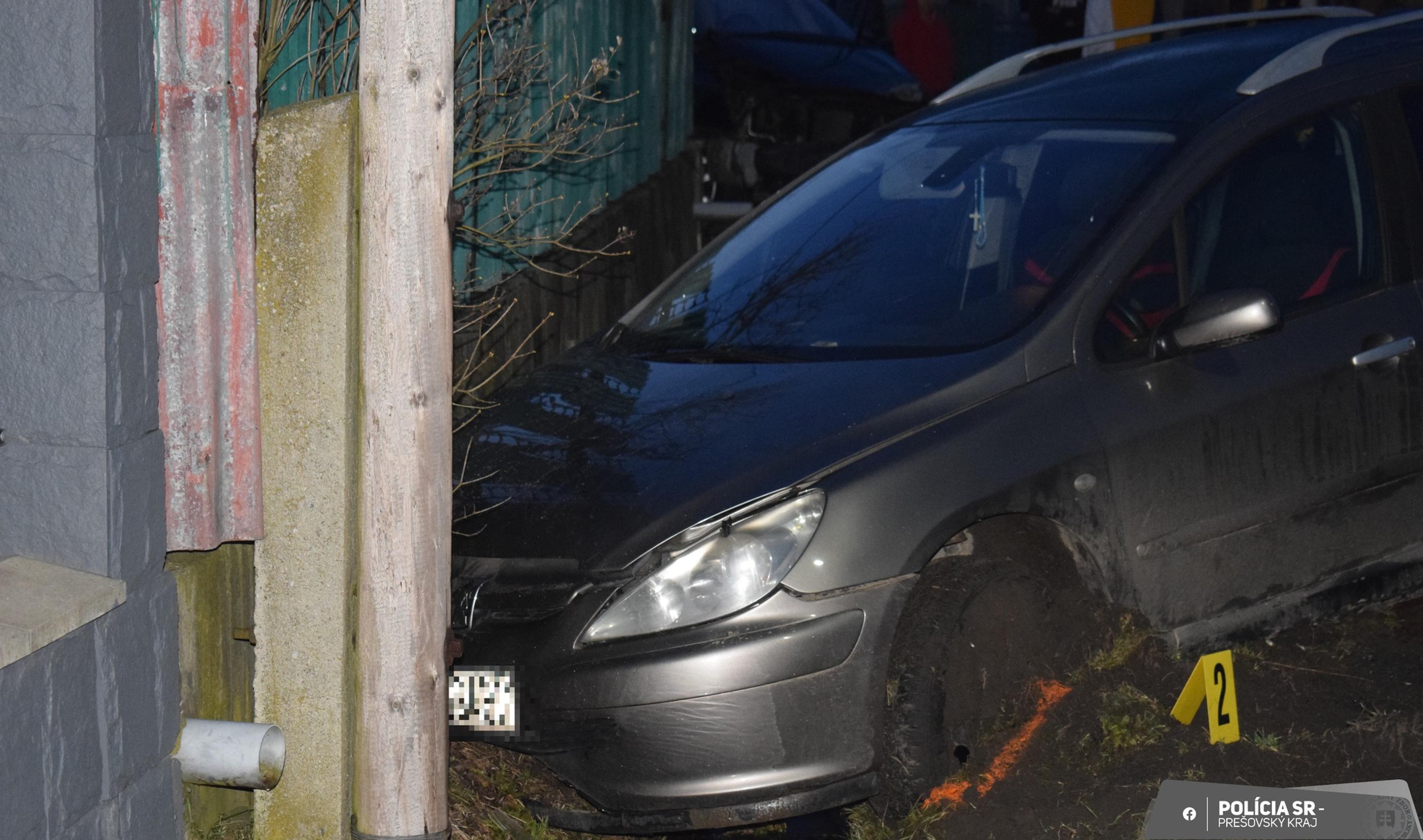 Nehoda v obci Petrová.