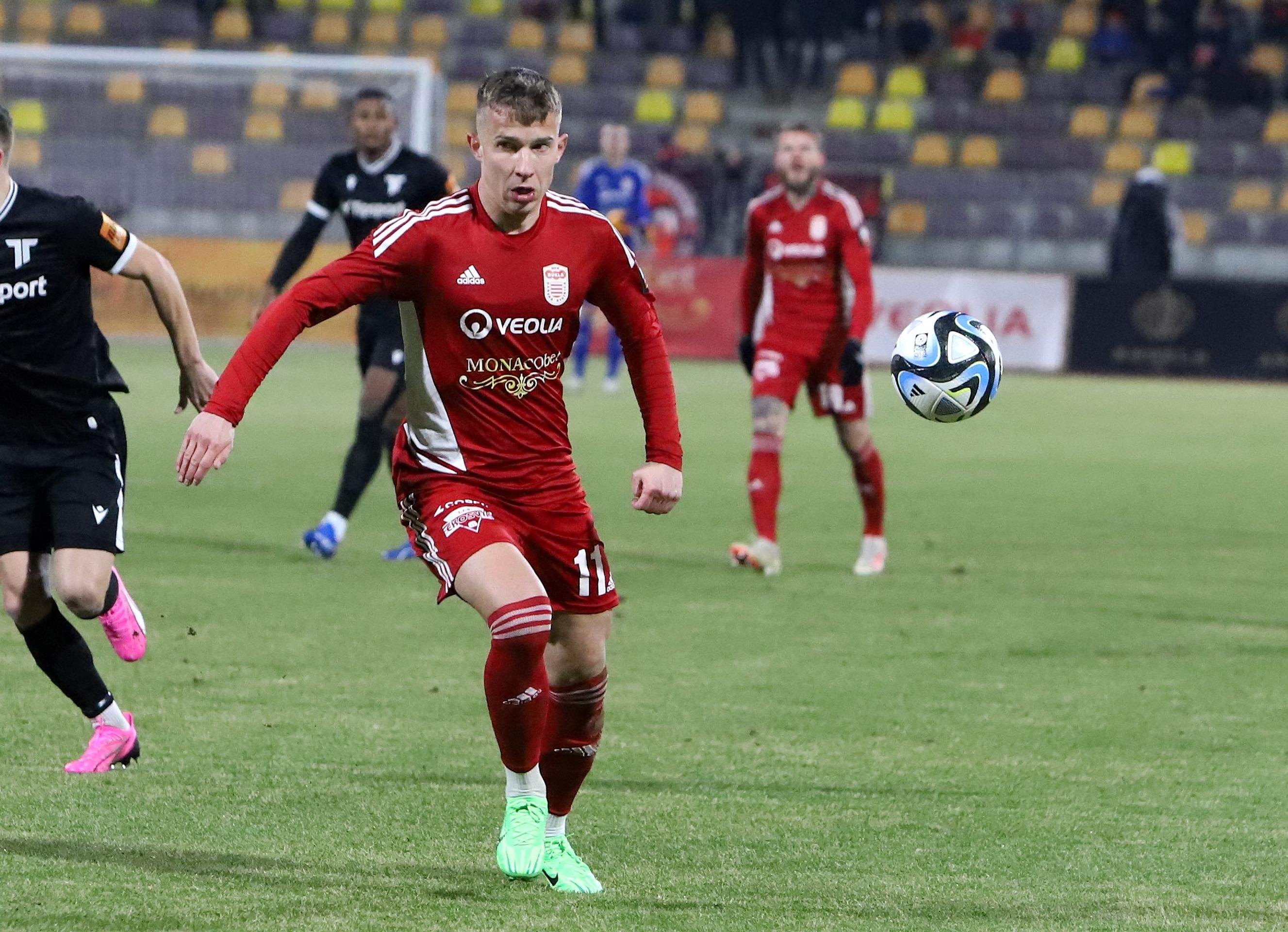 Martin Rymanenko (Banská Bystrica) v zápase 20. kola Niké ligy proti Trenčínu.