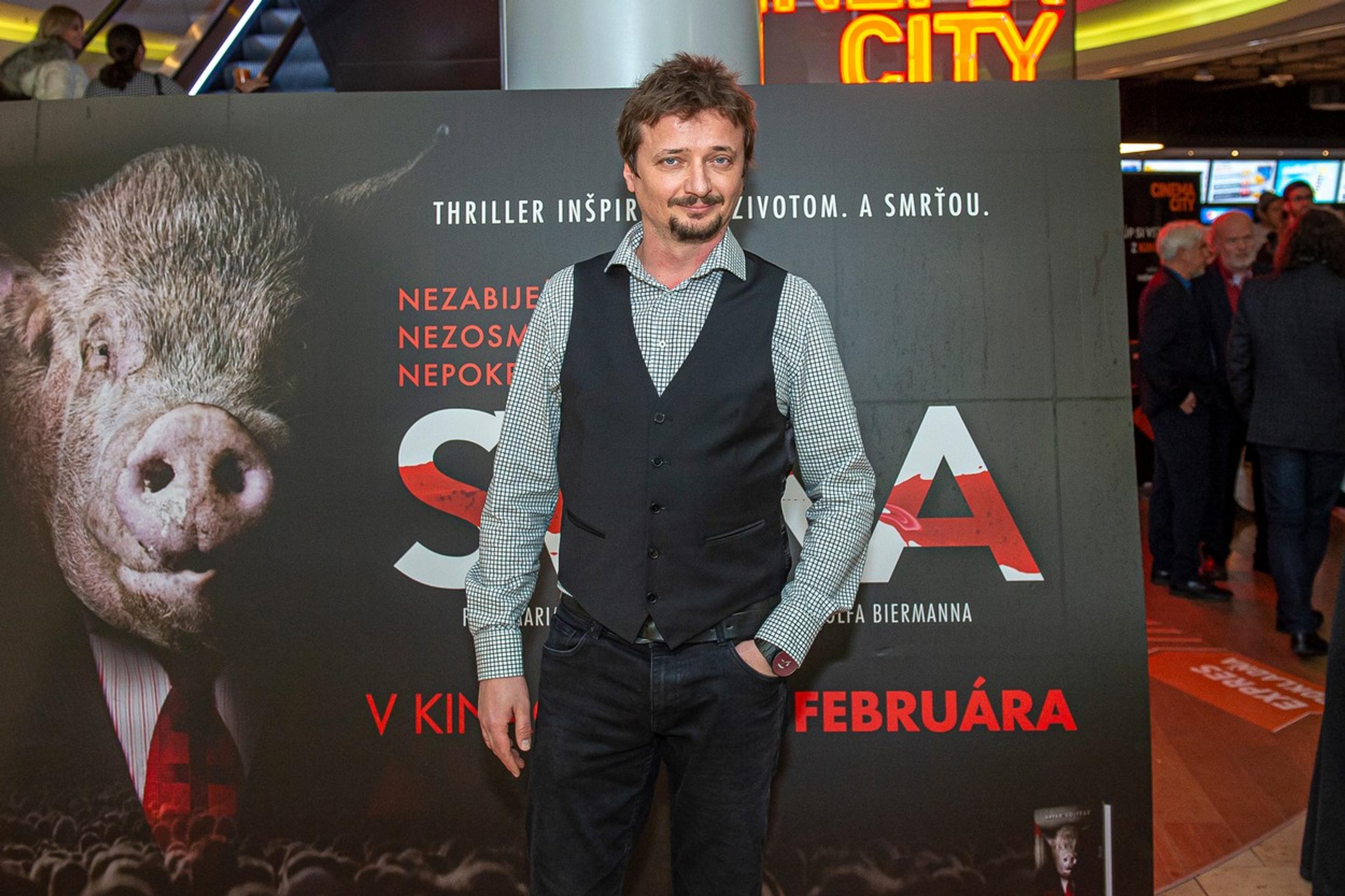 Dano Heriban pred premiérou filmu Sviňa.