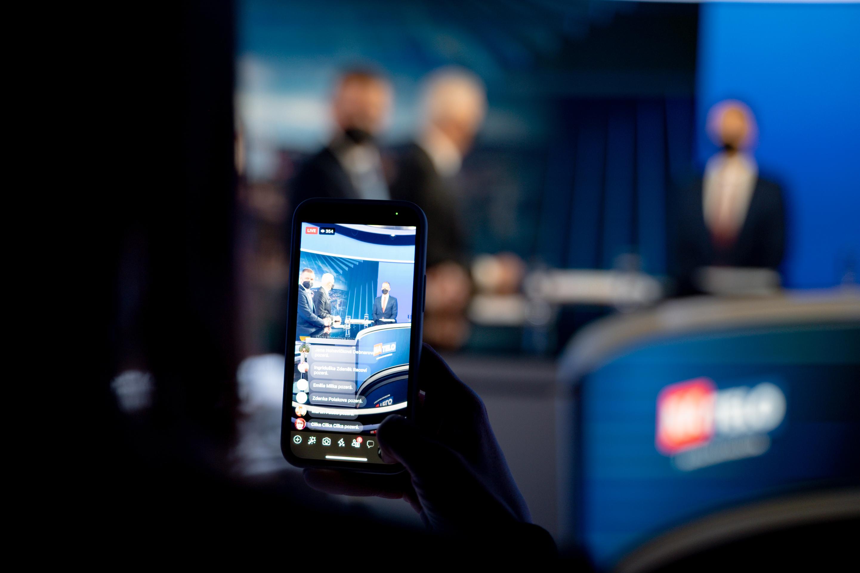 Peter Kmec a Ivan Korčok v Na telo.