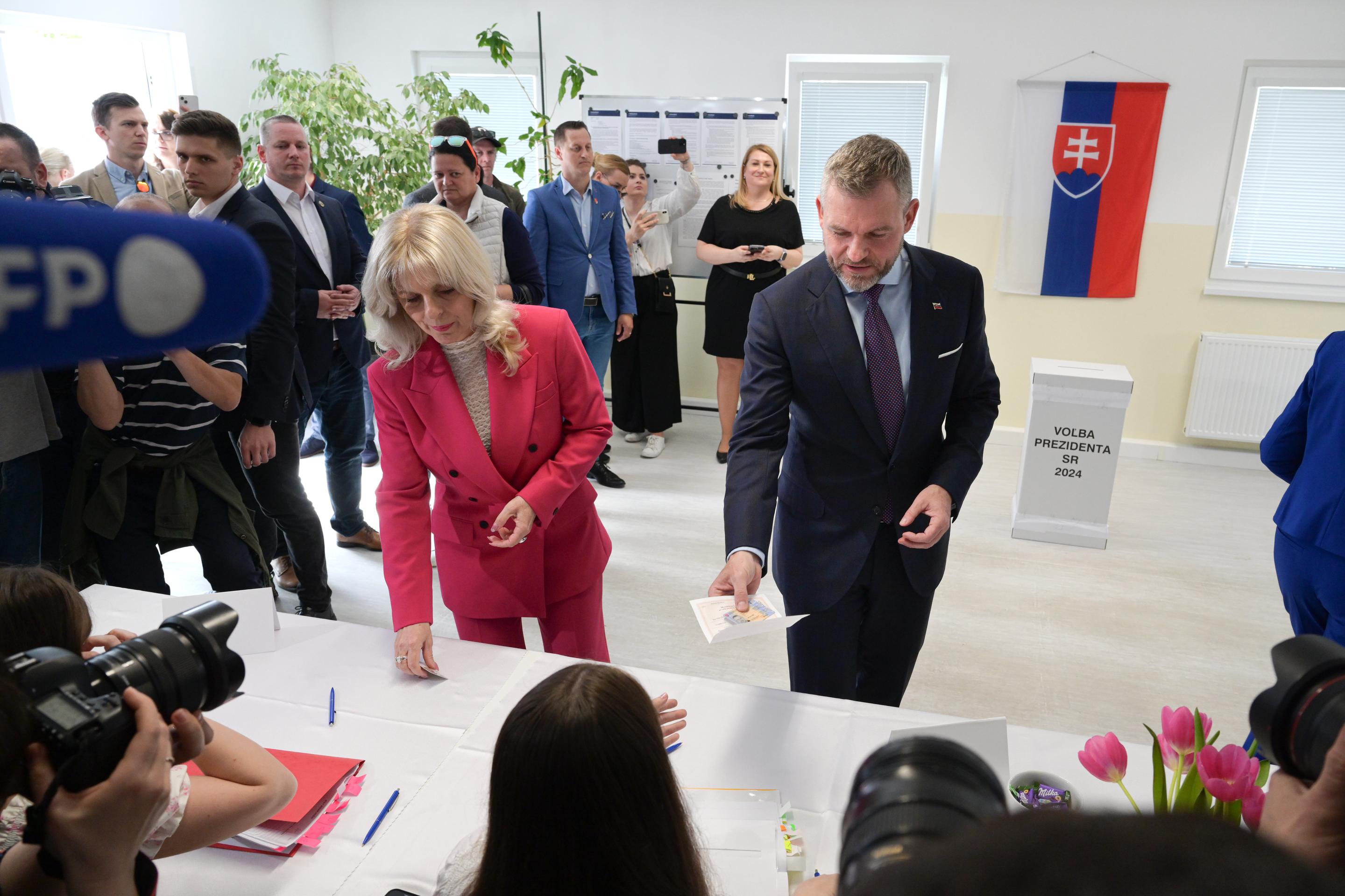 Peter Pellegrini odvolil v Rovinke.