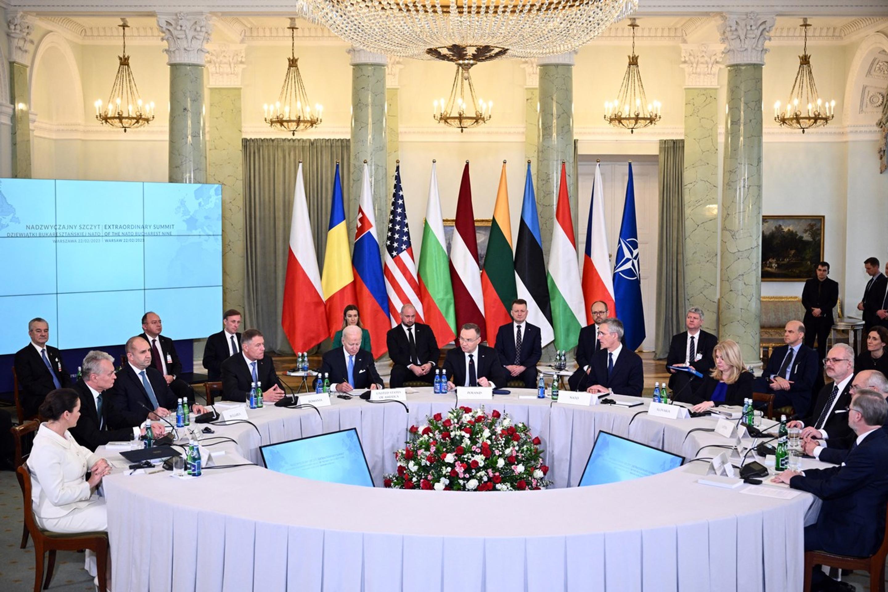 Okrúhly stôl vo Varšave