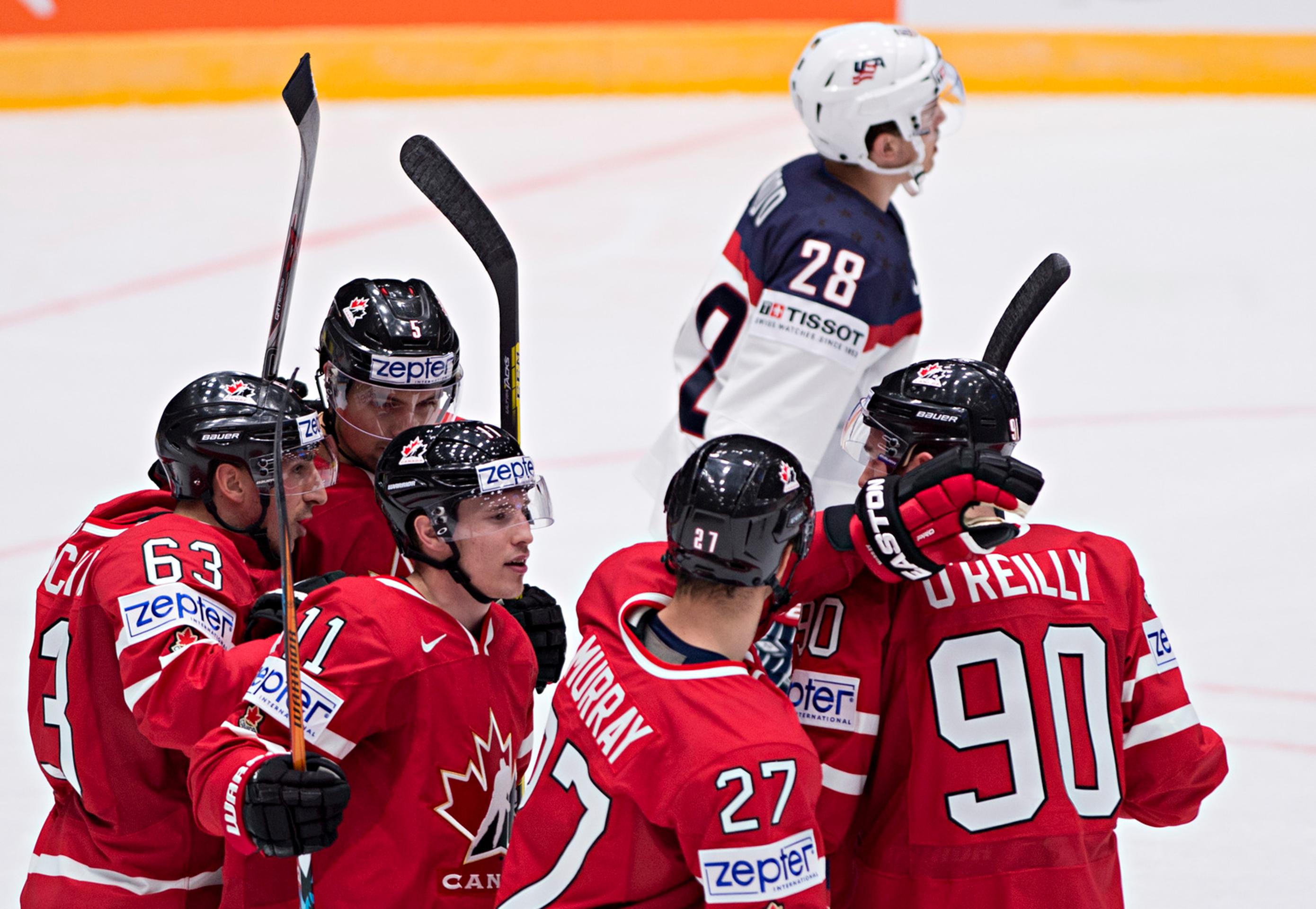 Gólová radosť Kanaďanov v dueli MS v Rusku proti USA.
