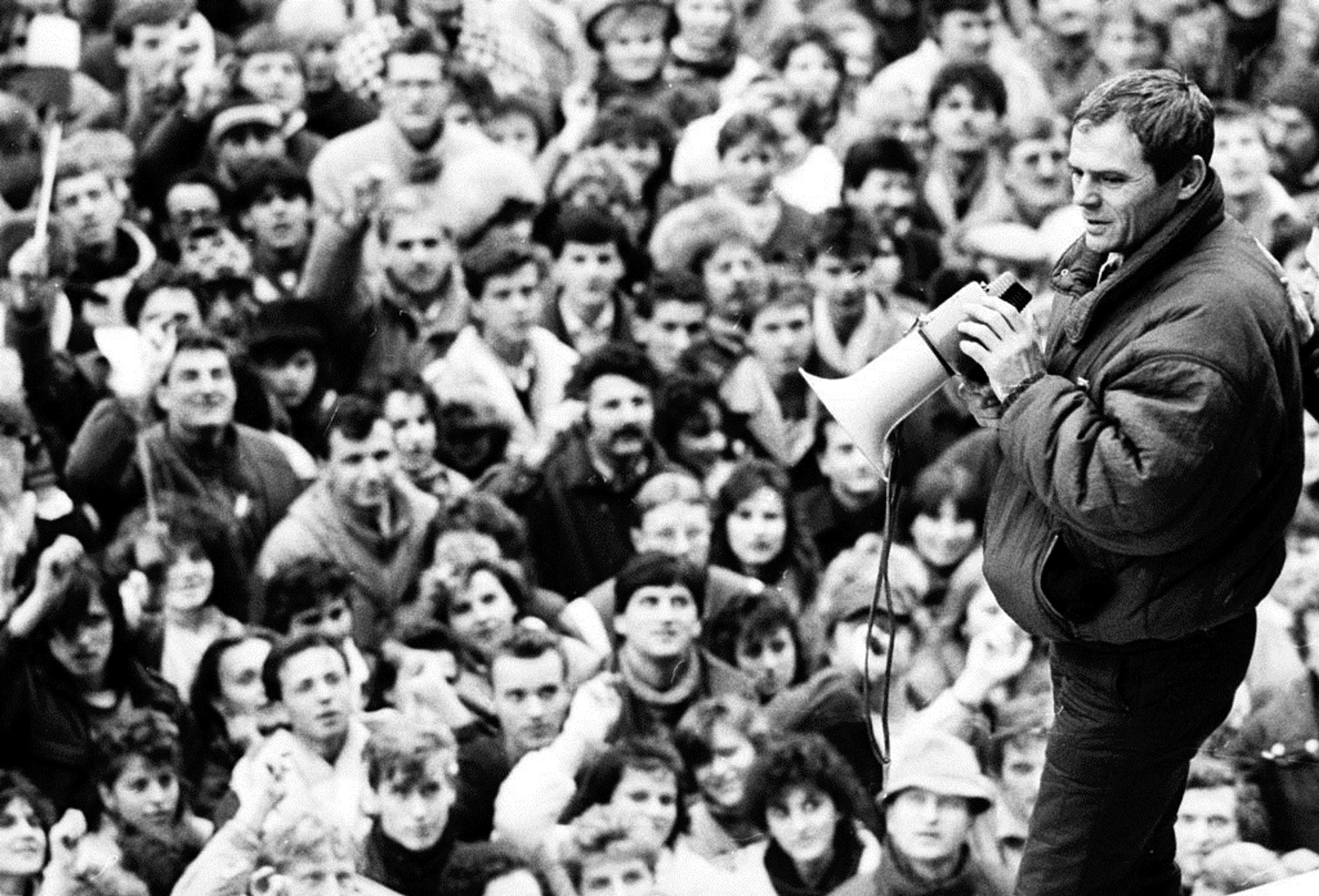 České armádne lietadlo CASA.