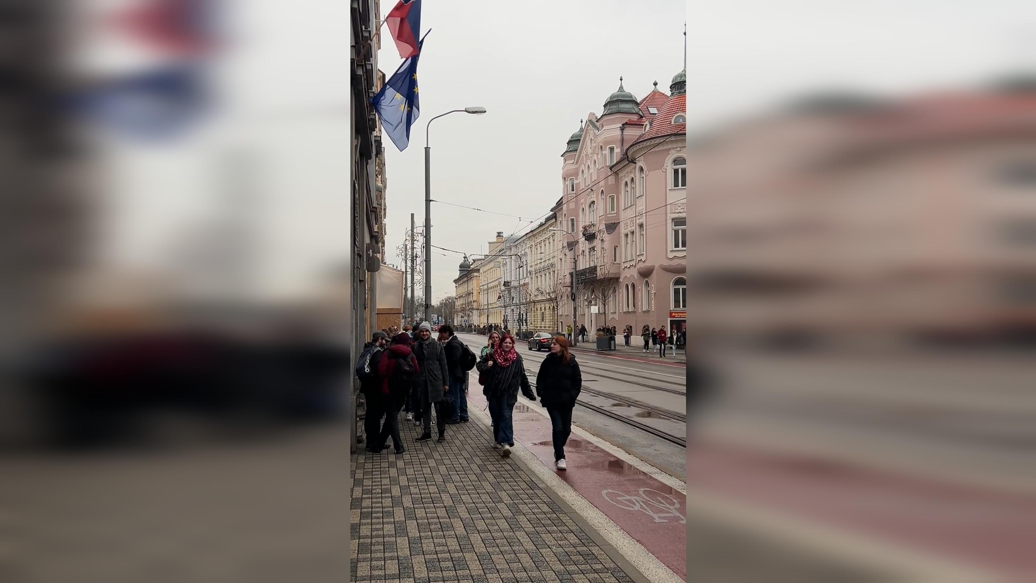 Budovy Univerzity Komenského evakuovali