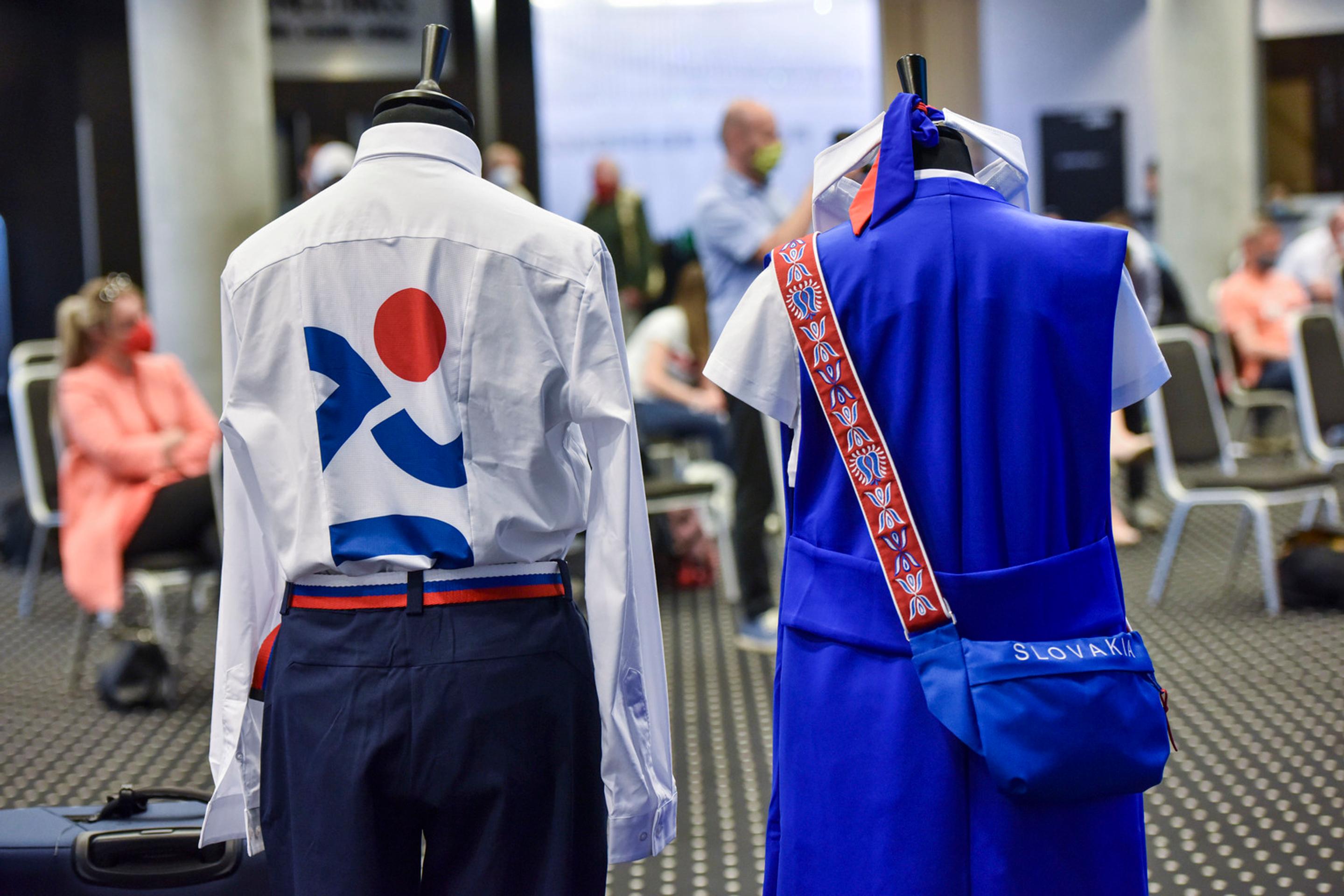 Kolekcia oblečenia slovenskej výpravy na Olympijské hry v Tokiu.