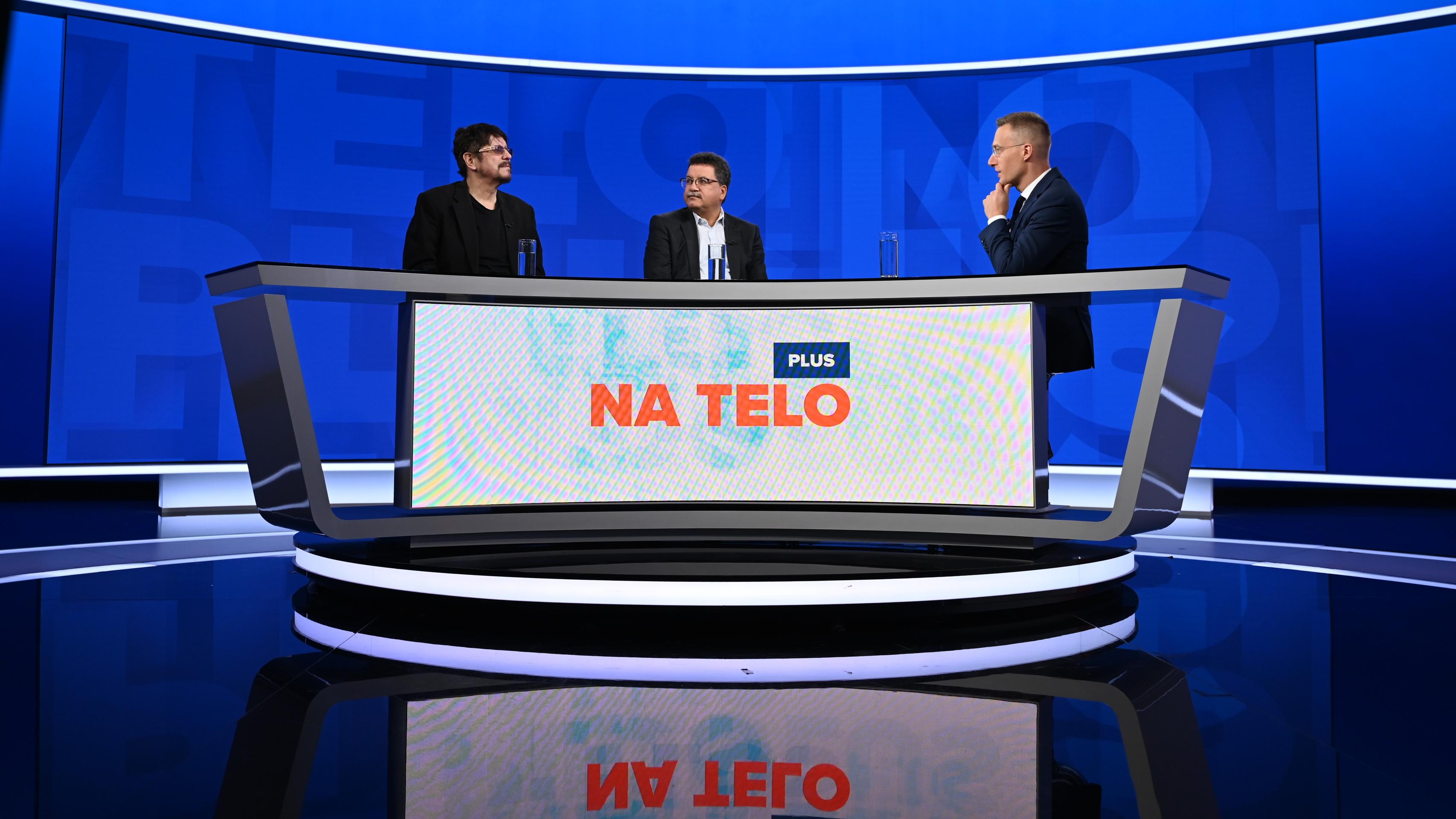 Na telo PLUS so Souheilom Ghannamom a Ivom Samsonom.