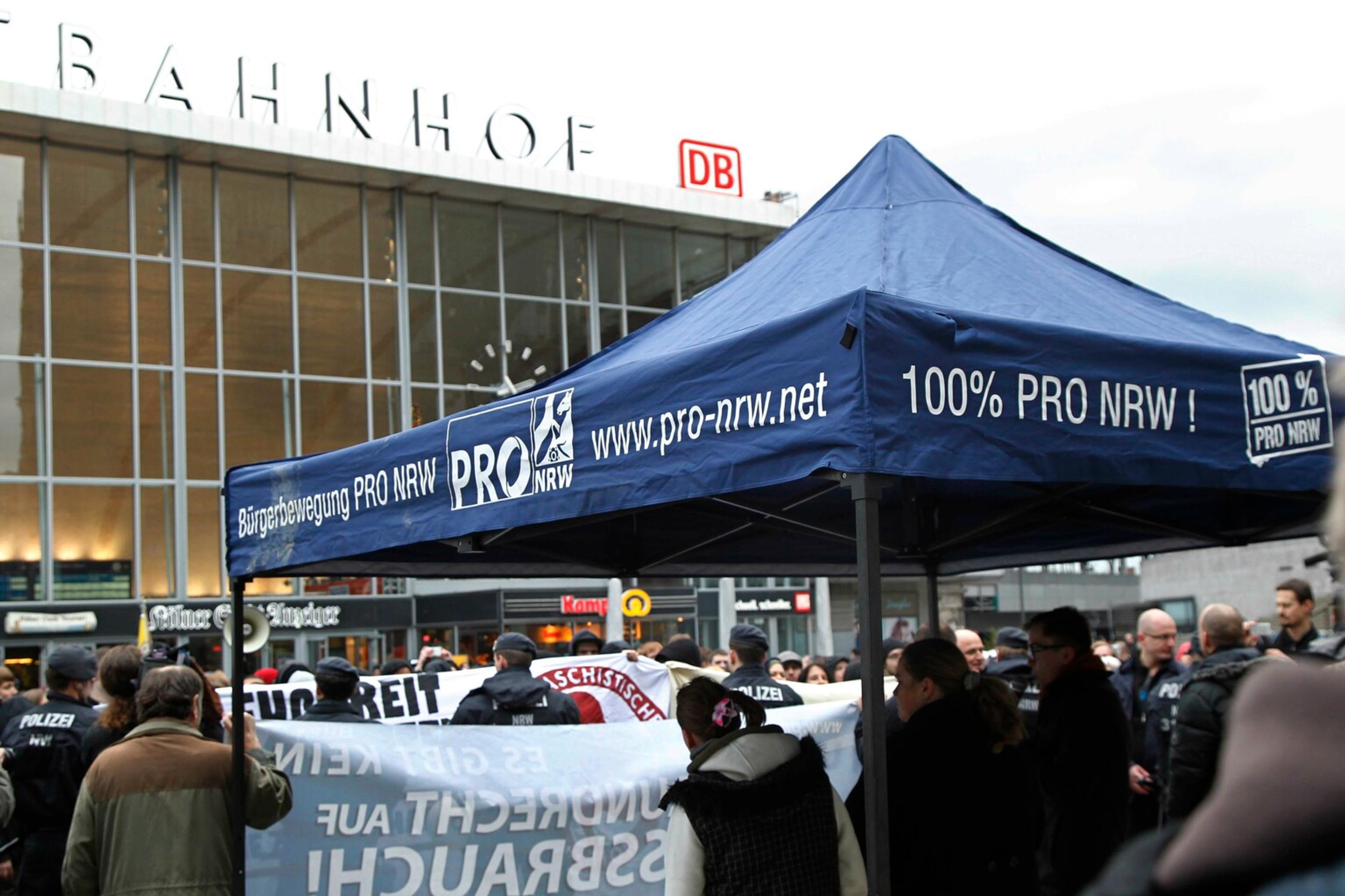 Viacero žien tvrdí, že ich počas silvestrovskej noci obťažovali