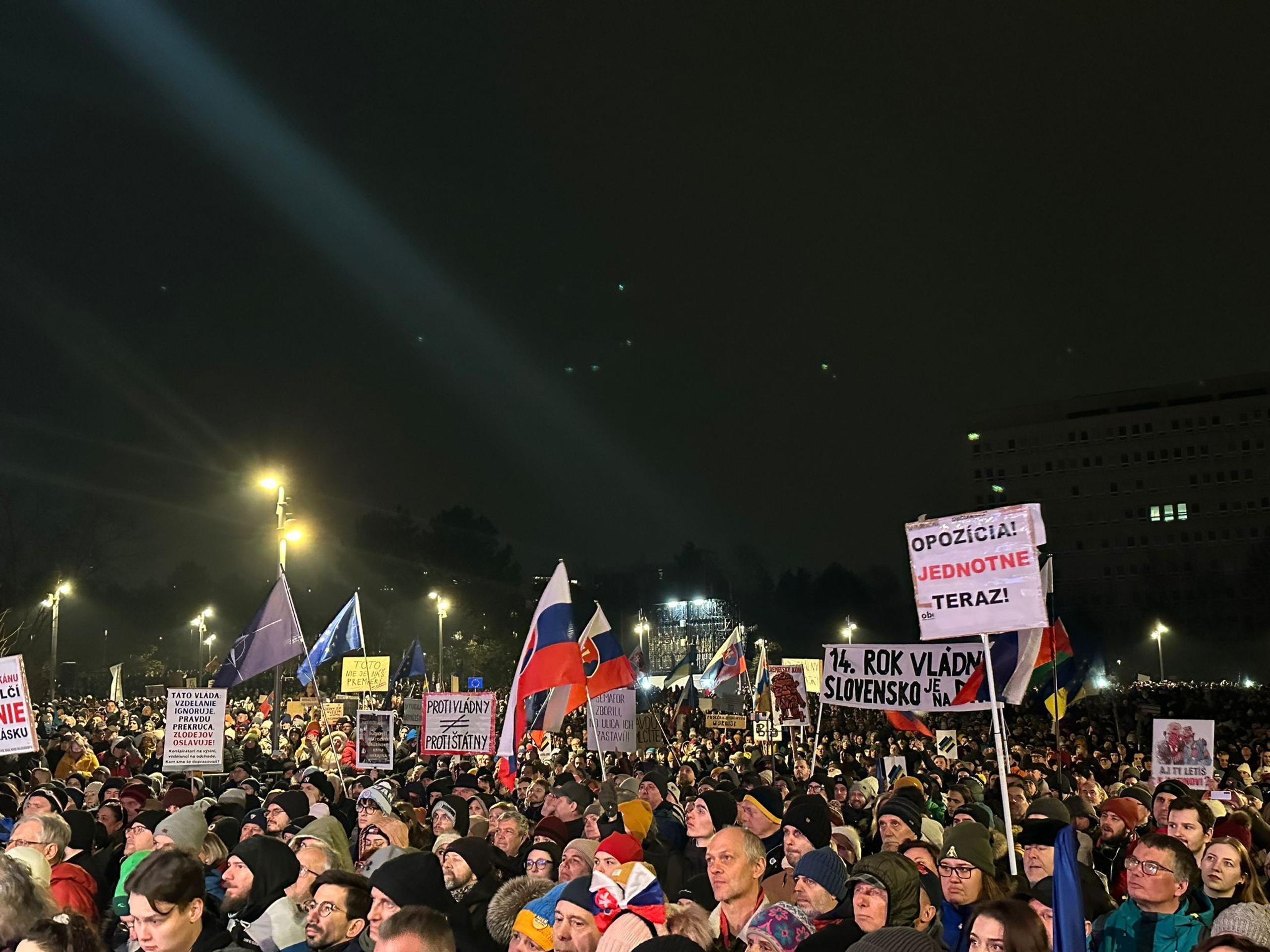 Na protest prišli tisíce ľudí