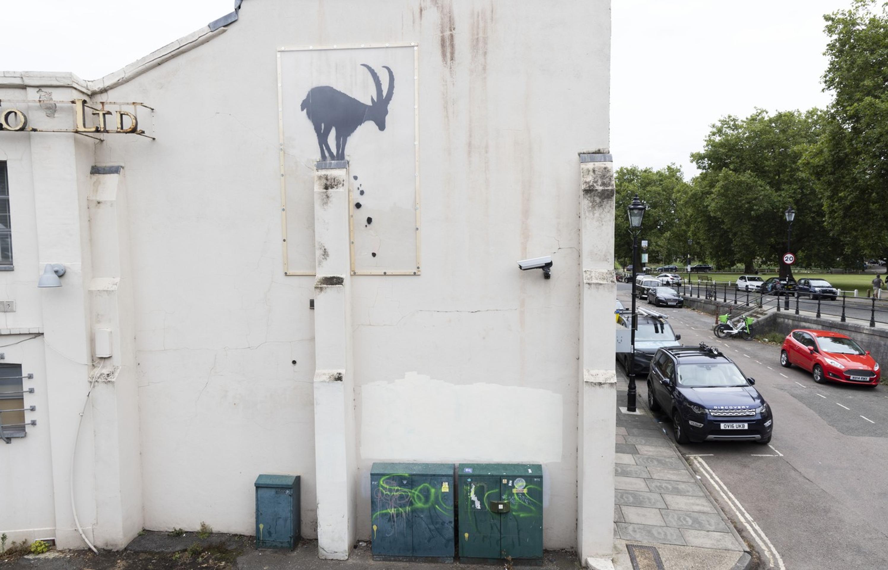 Tri nové diela Banksyho.