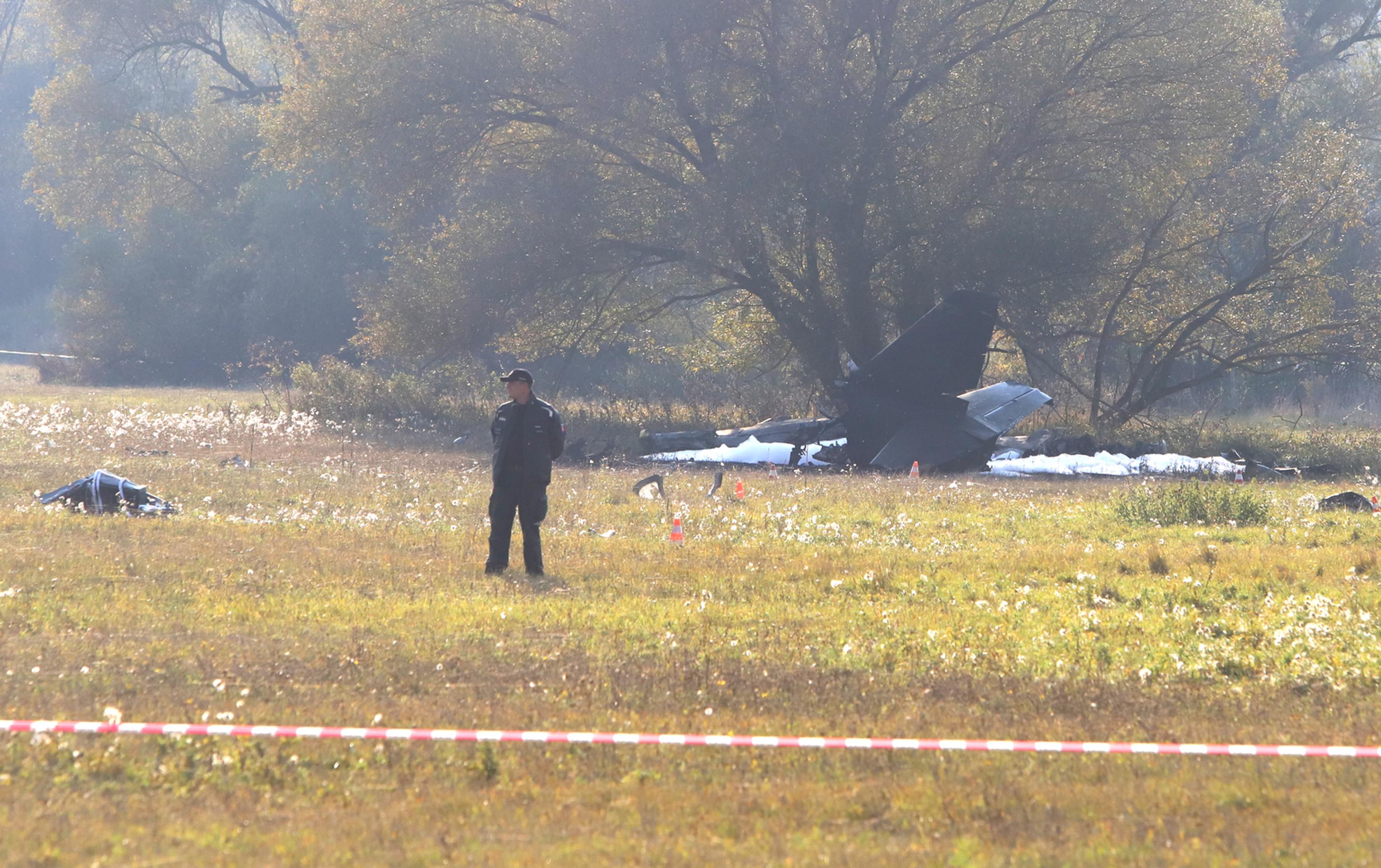 Medzi Sliačom a Kováčovou sa zrútilo vojenské lietadlo