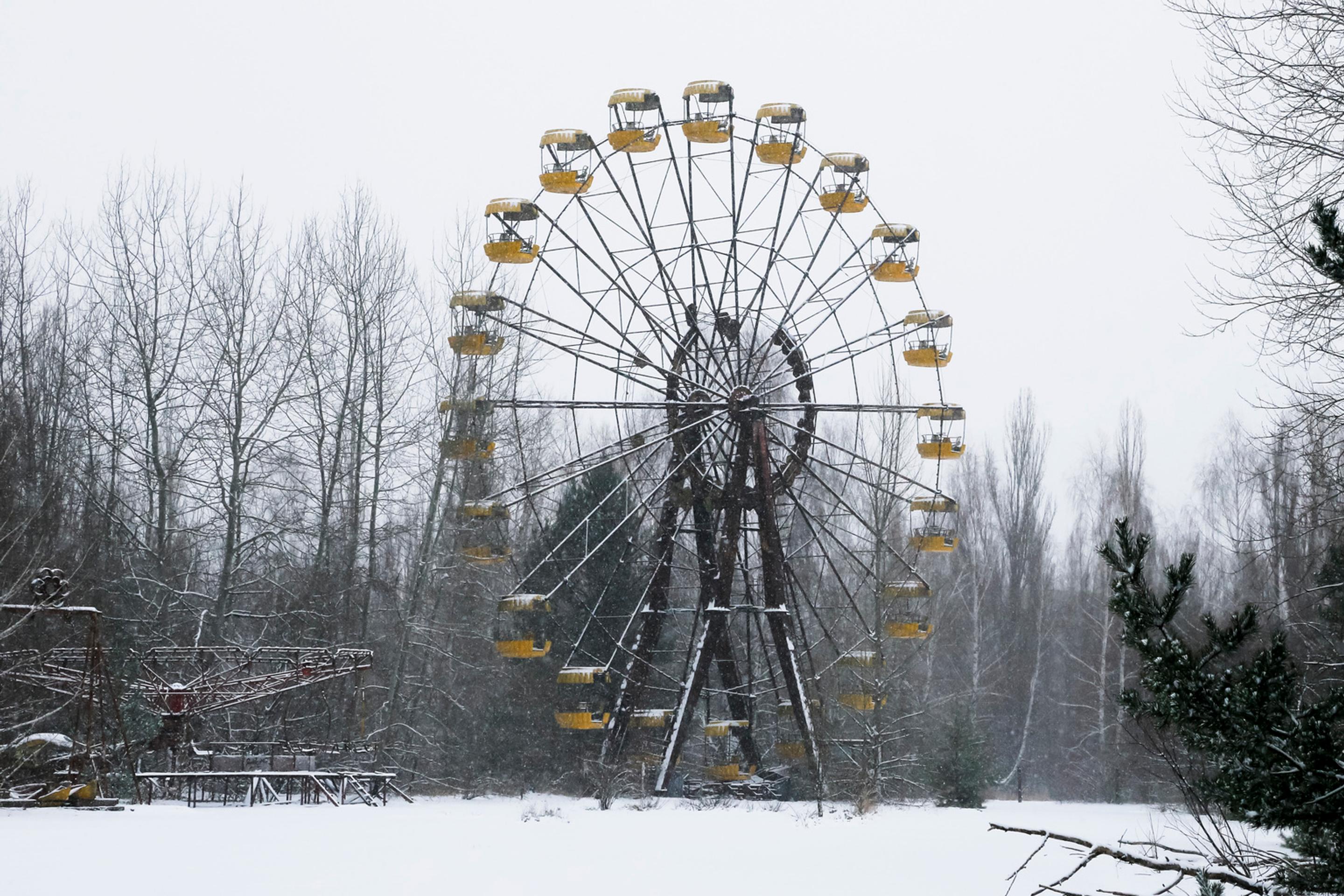 Opustený lunapark v meste Prypiať.