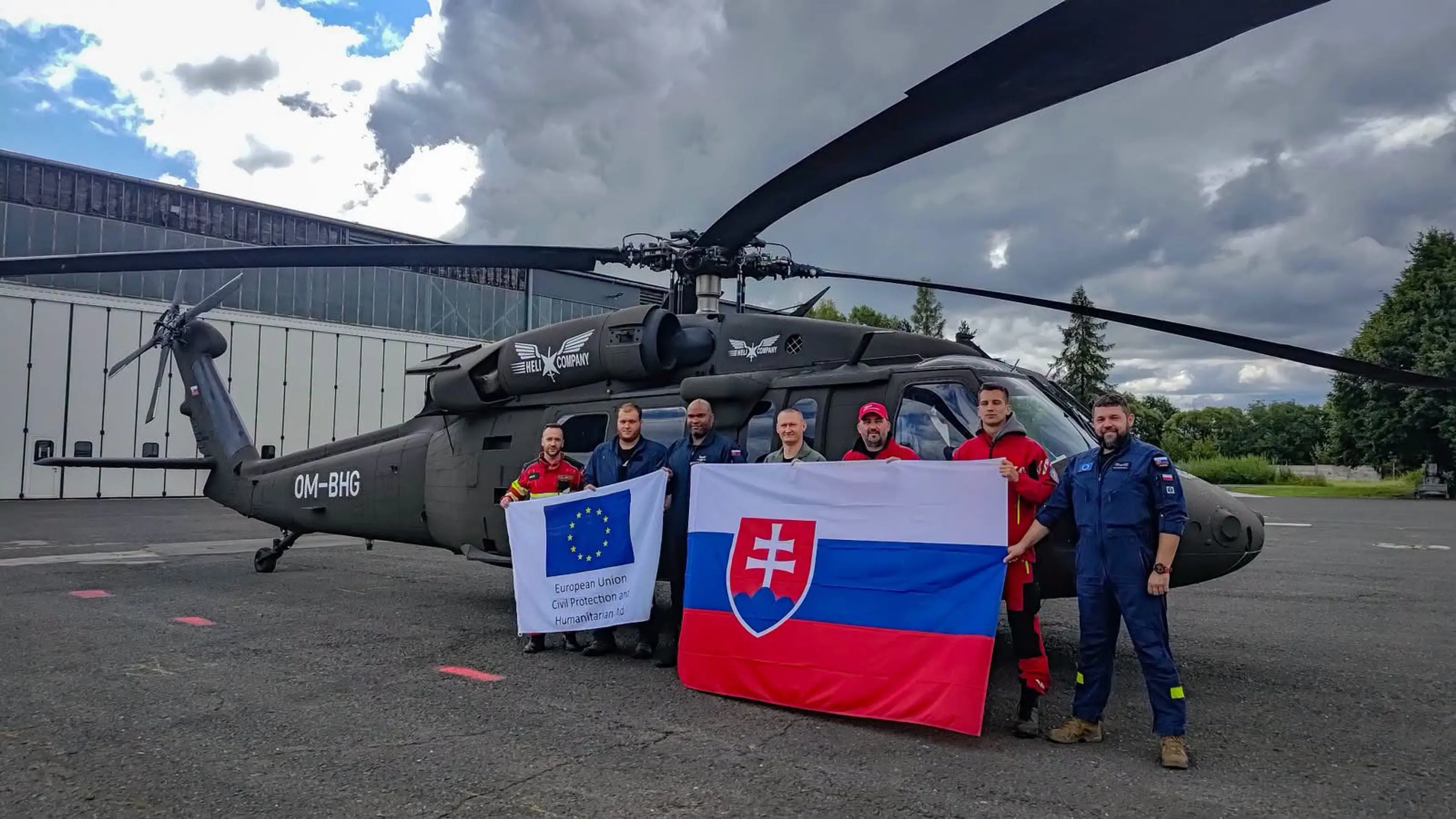 Slovenskí hasiči budú pomáhať s lesnými požiarmi vo Francúzsku.