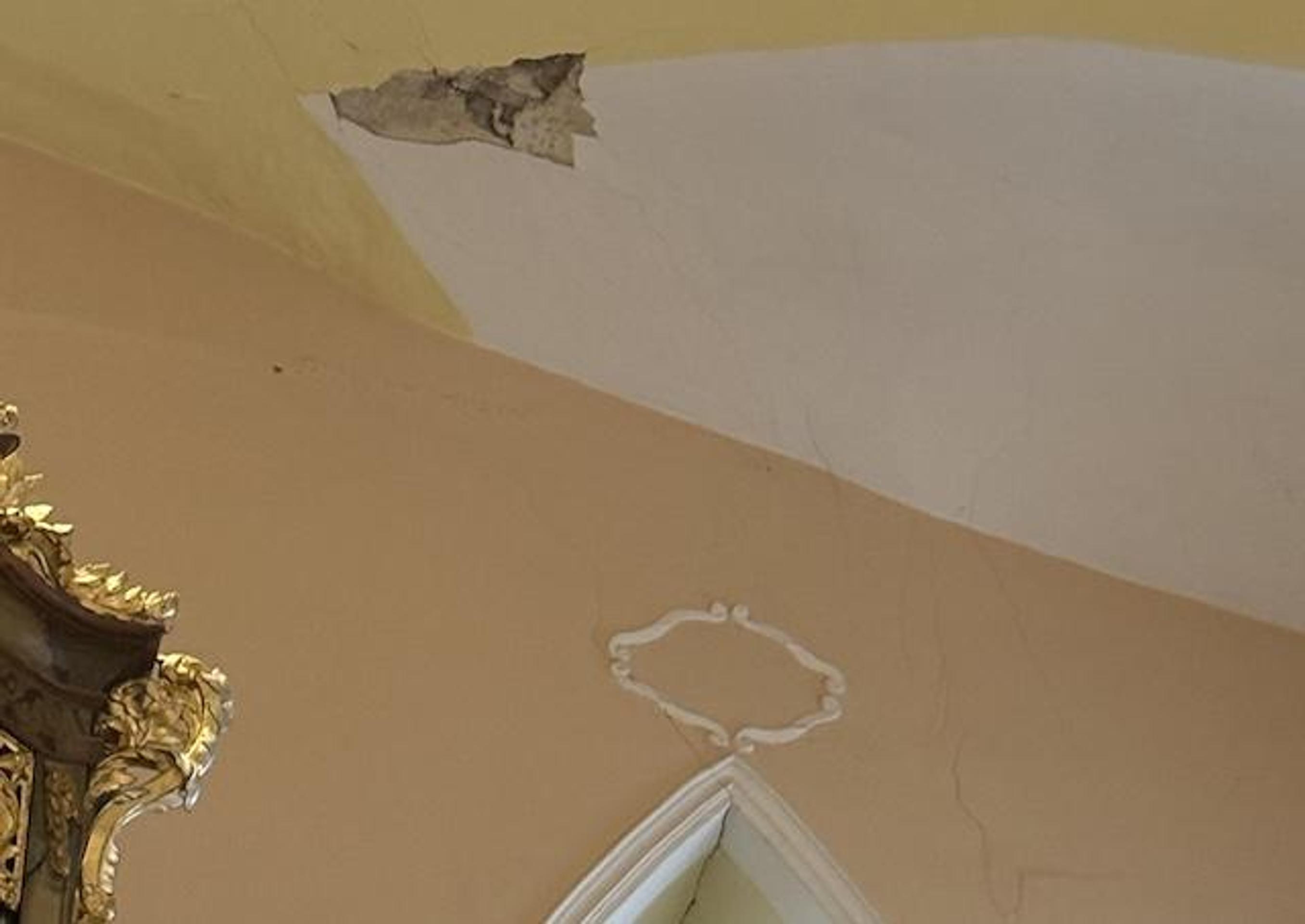 Zemetrasenie poškodilo 350-ročný kostol v Báči