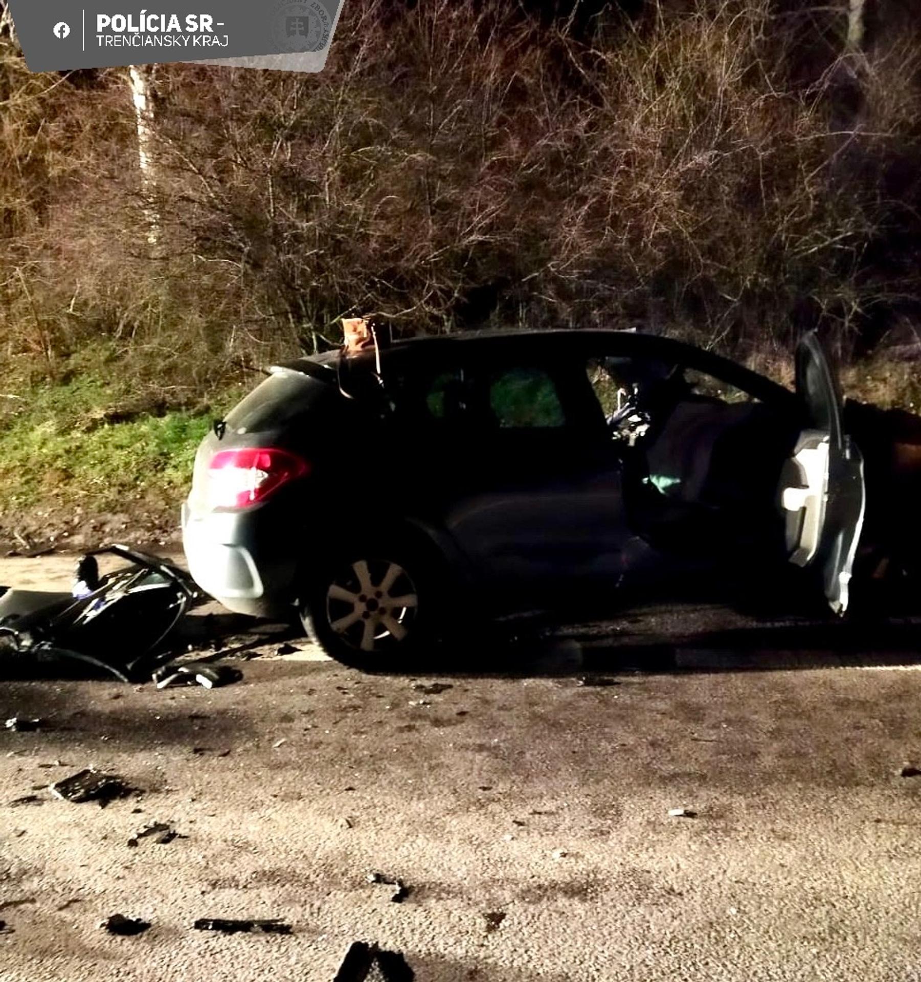 Smrteľná nehoda pred obcou Brezolupy.