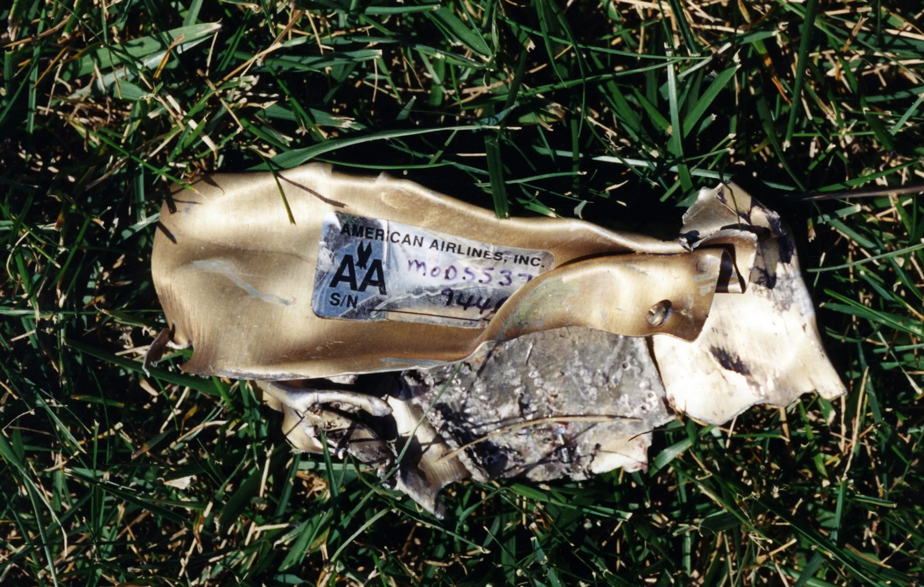 Fragmenty lietadla American Airlines.
