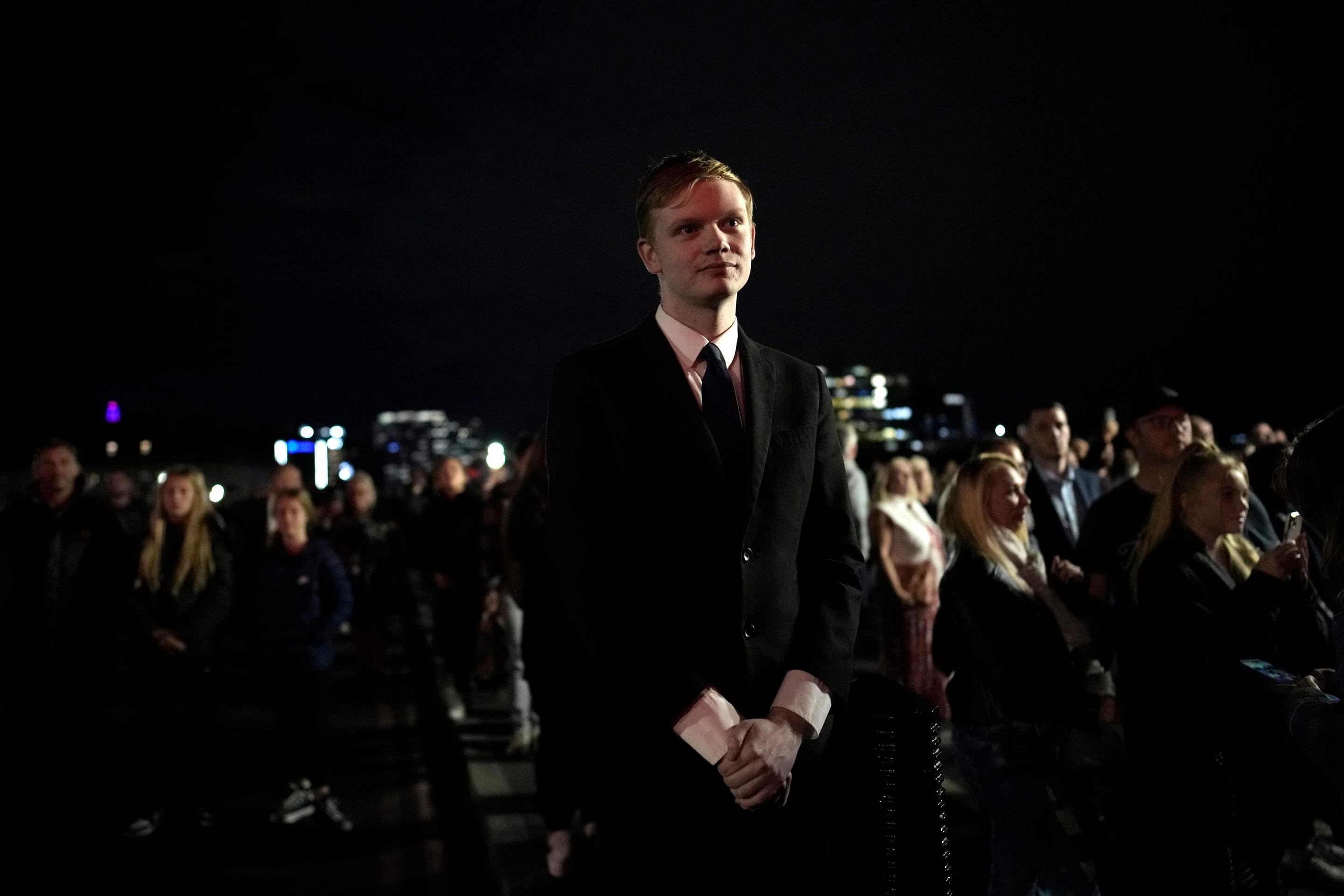 Minúta ticha za kráľovnú Alžbetu II.