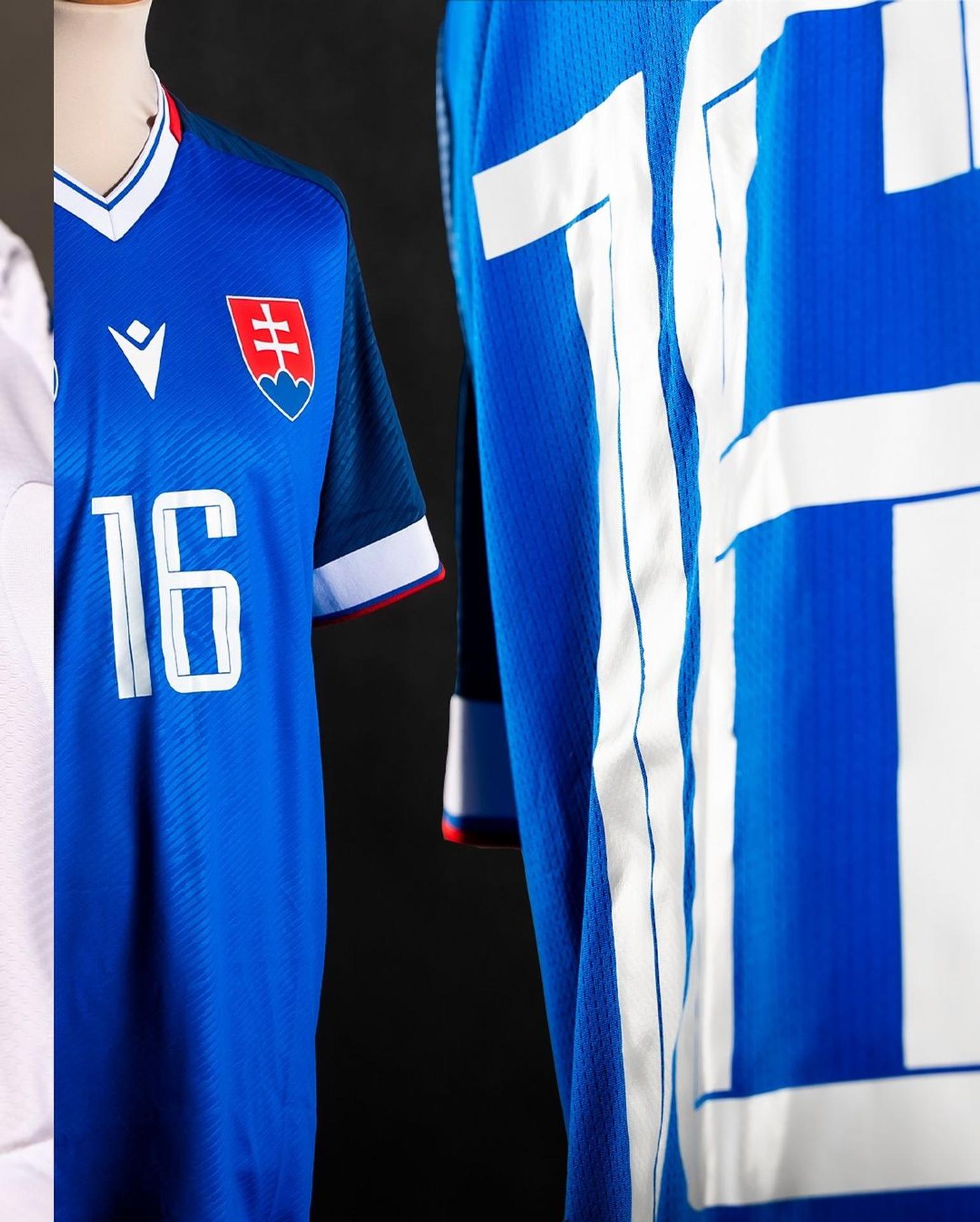 Nové dresy slovenskej futbalovej reprezentácie.