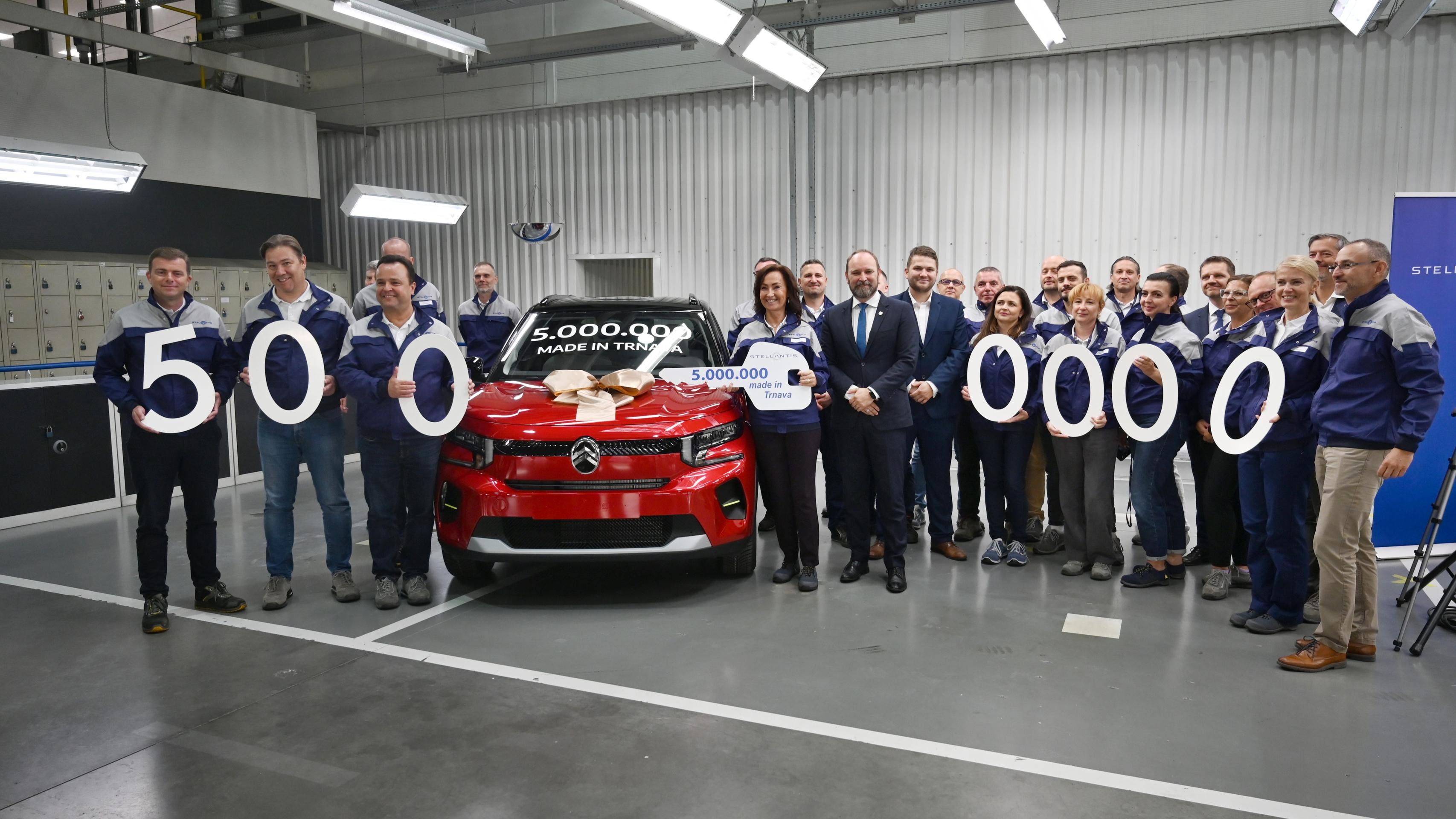Závod Stellantis oslavuje výrobu päťmiliónteho auta