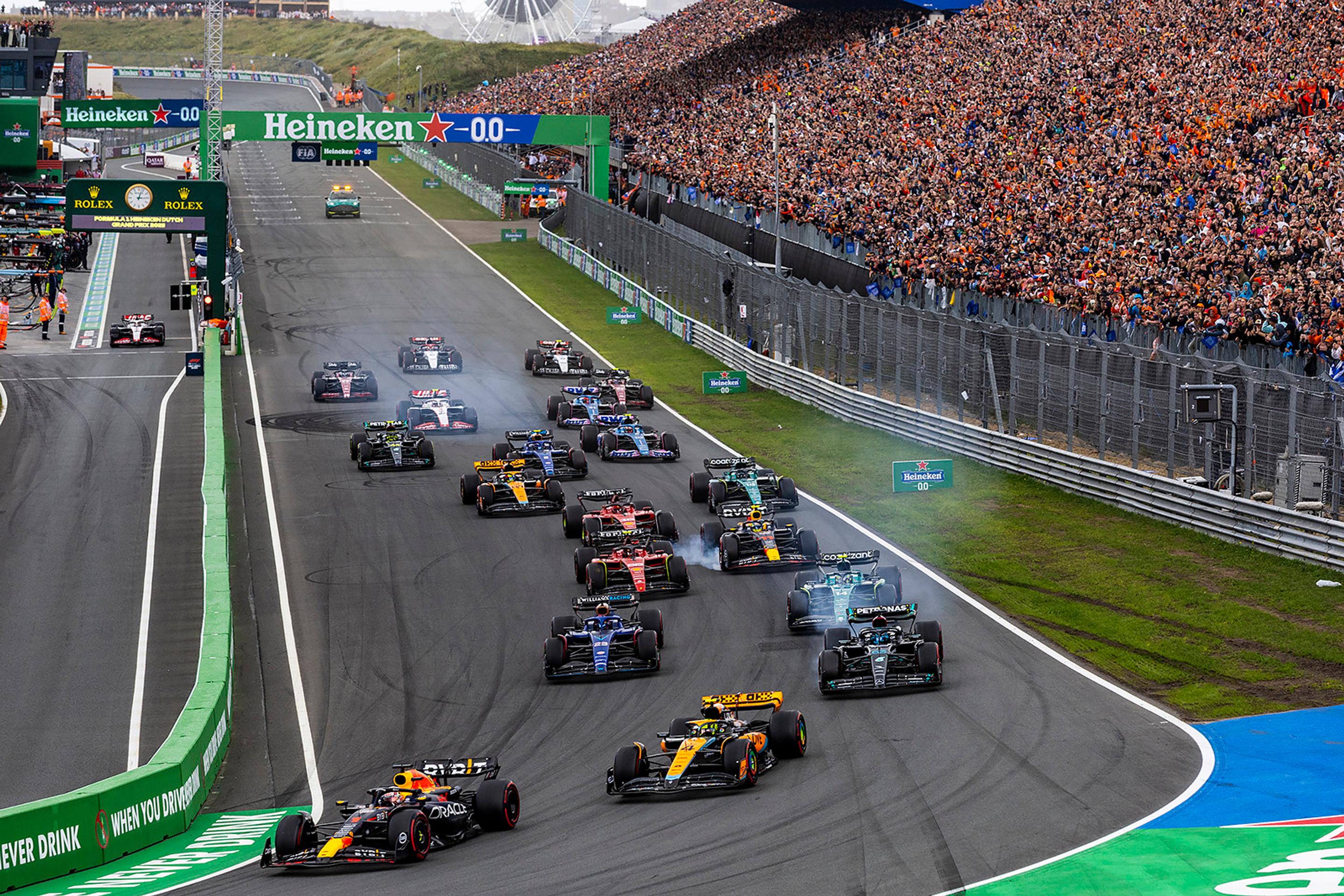 Štart Veľkej ceny Holandska.