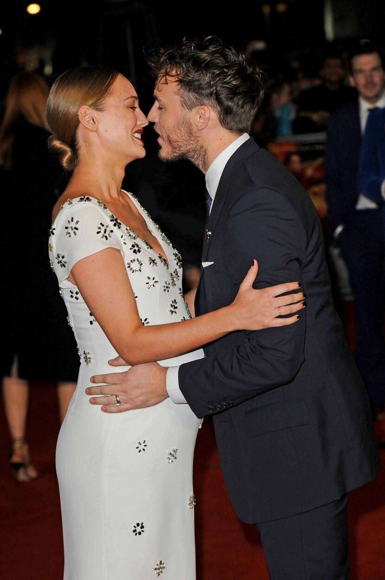 Sam Claflin s manželkou