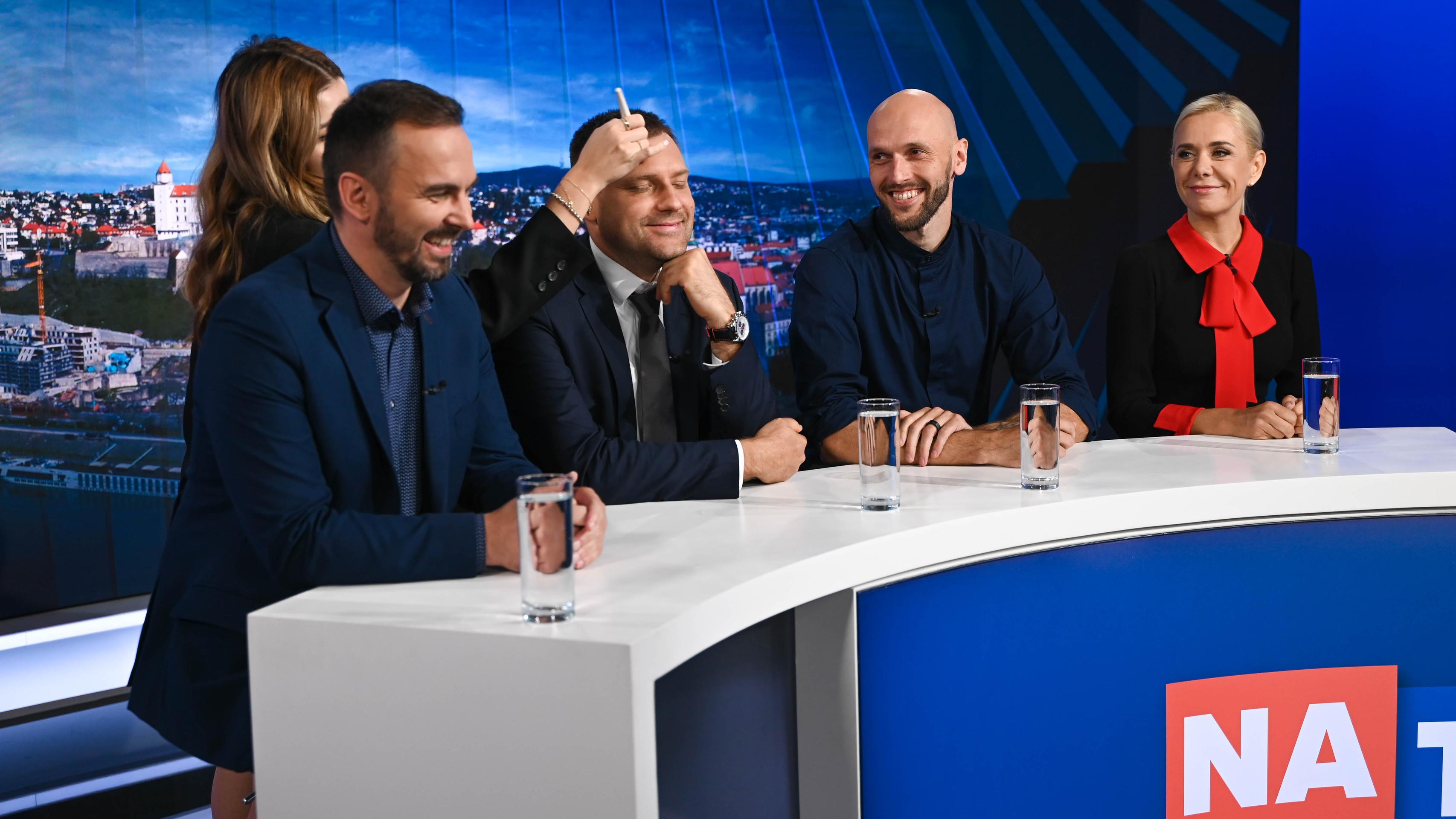 M. Šipoš, T. Taraba, M. Truban a D. Saková v relácii Na telo.