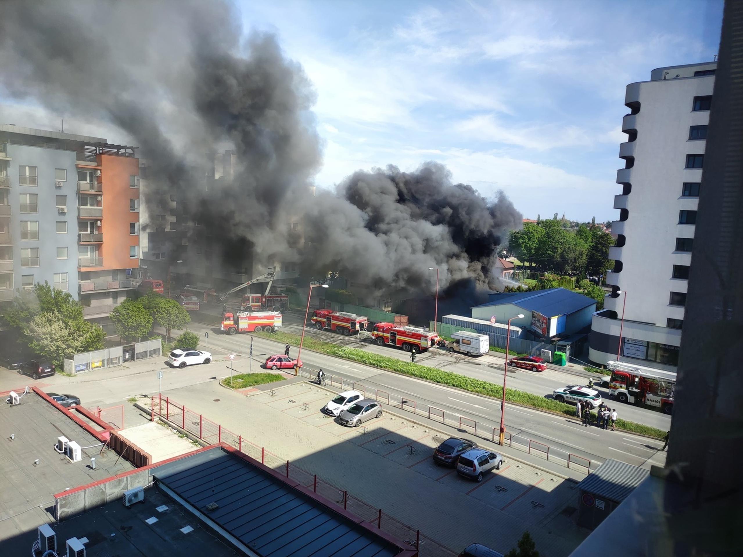 Požiar v Podunajských Biskupiciach.