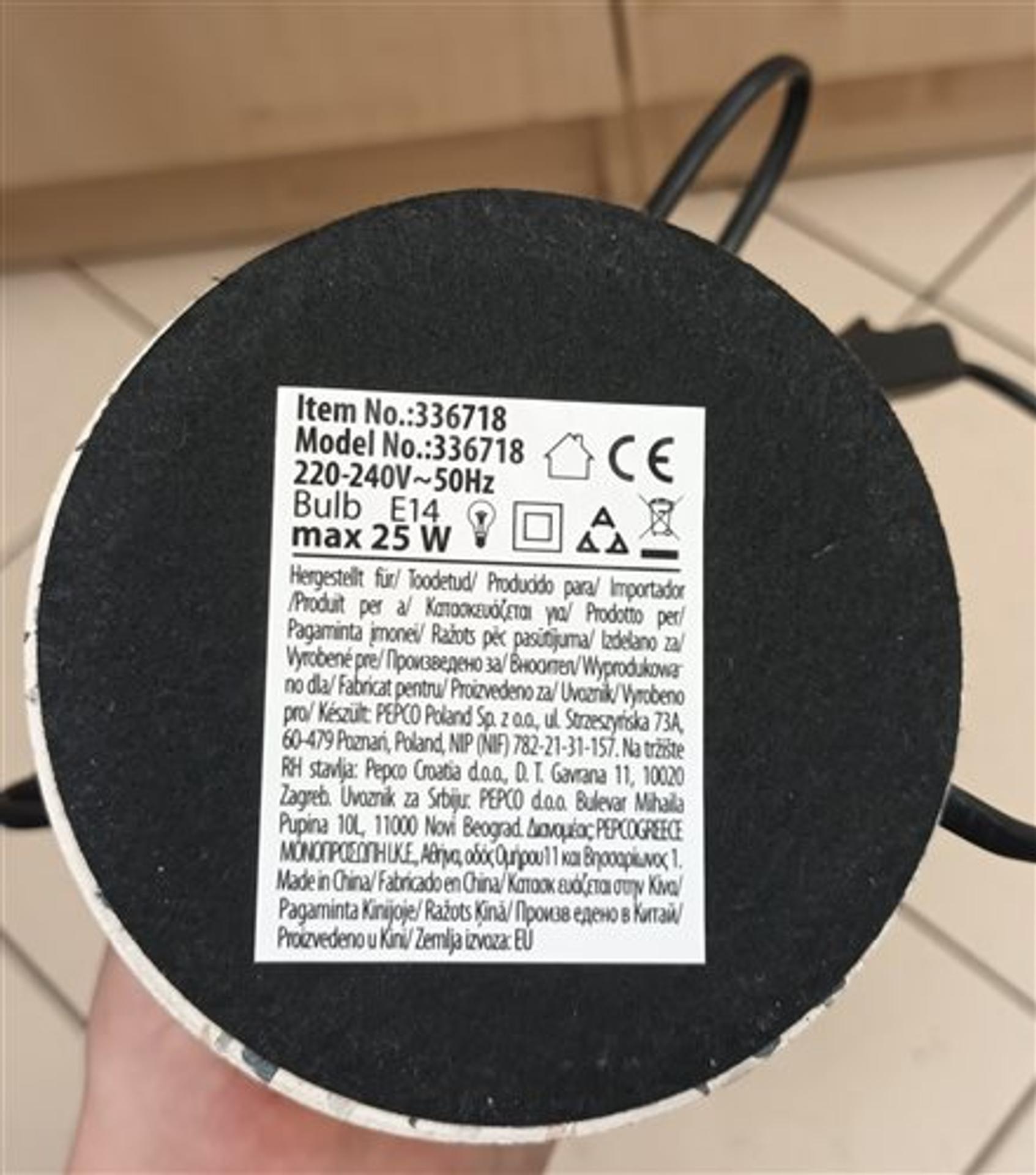 SOI sťahuje z trhu prenosné svietidlo