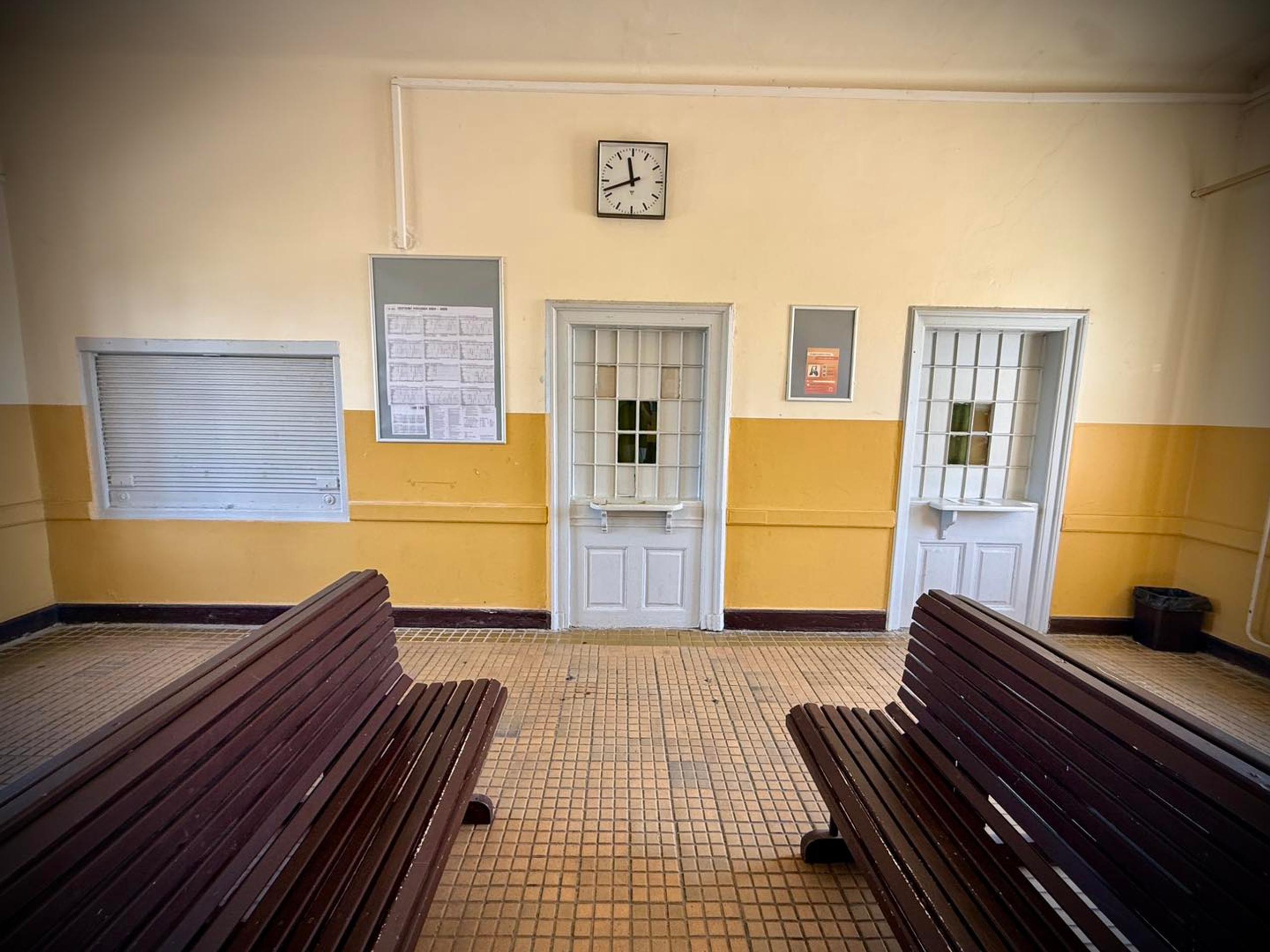 Železničná spoločnosť Slovensko od 1. augusta na viacerých staniciach zatvorila pokladne