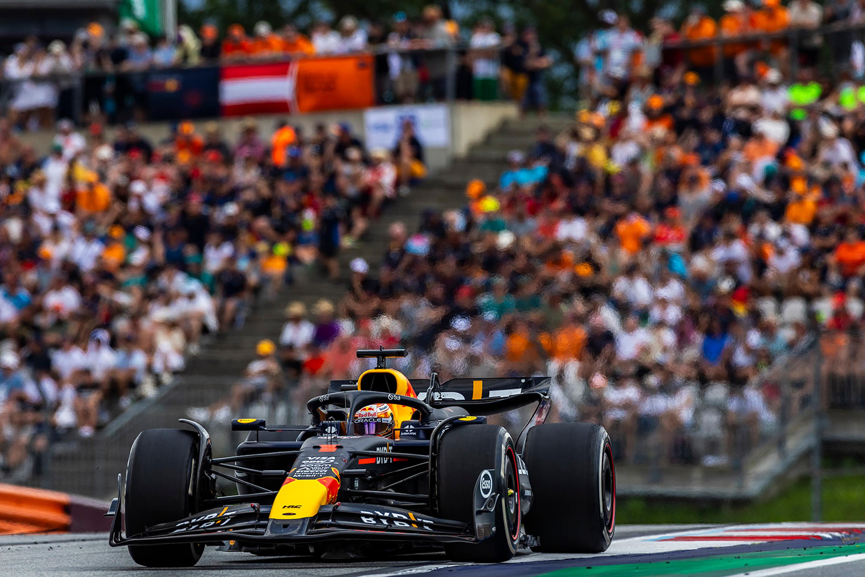 Úradujúci majster sveta a líder priebežného rebríčka v aktuálnom ročníku Max Verstappen.