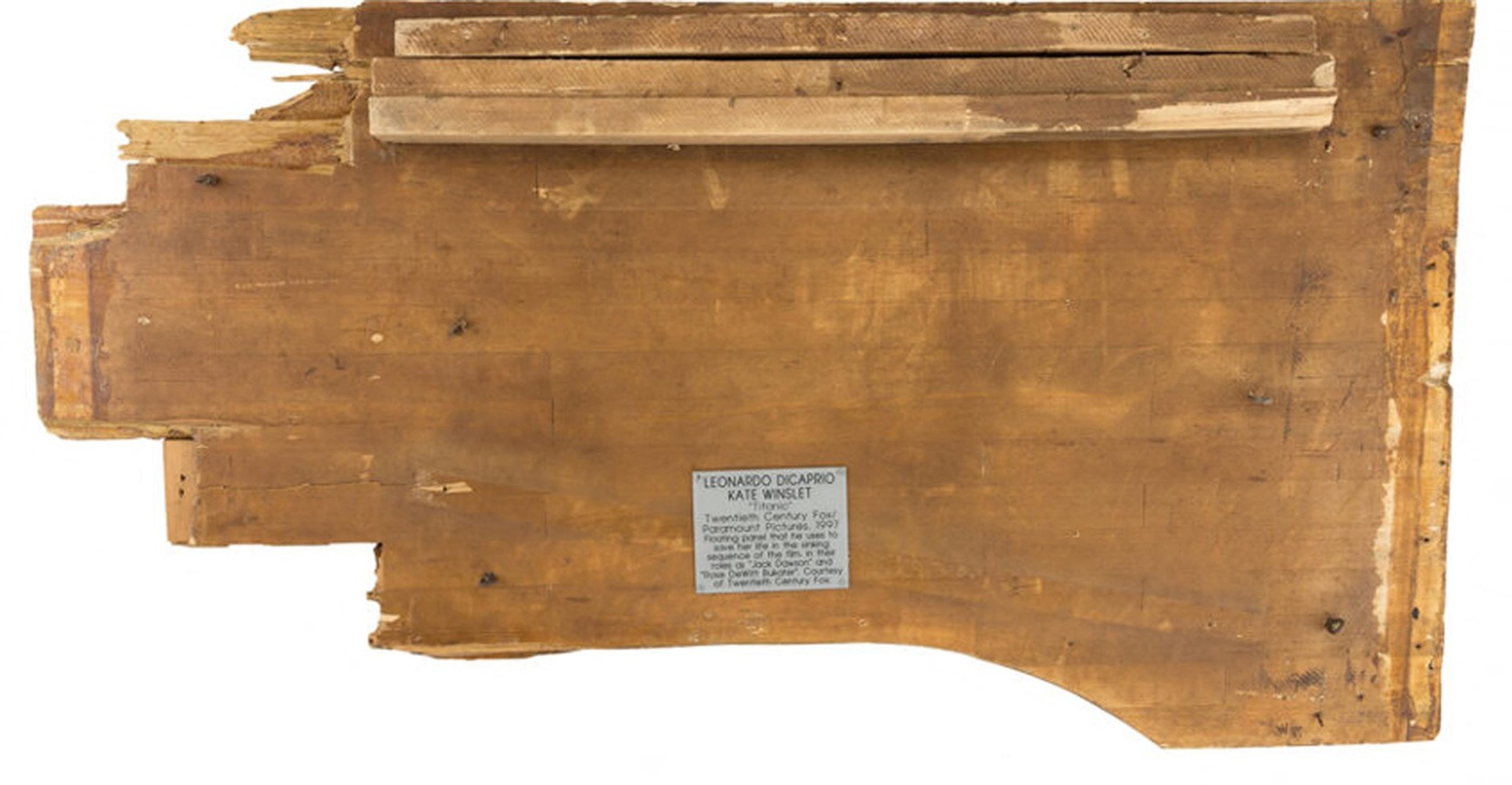 Legendárne dvere z filmu Titanic. (2)