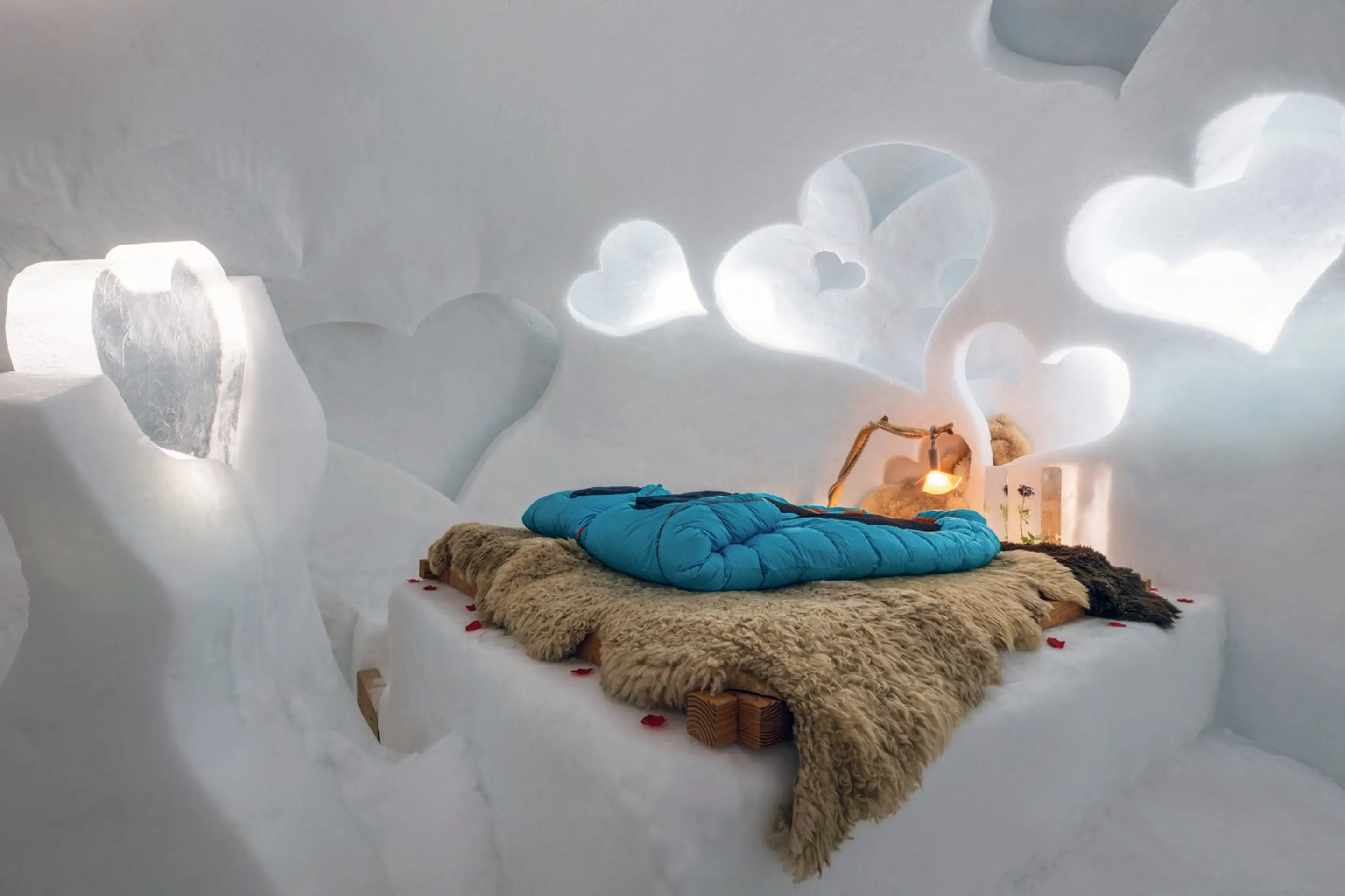 Hotelový reťazec Iglu-Dorf v Alpách, Švajčiarsko.