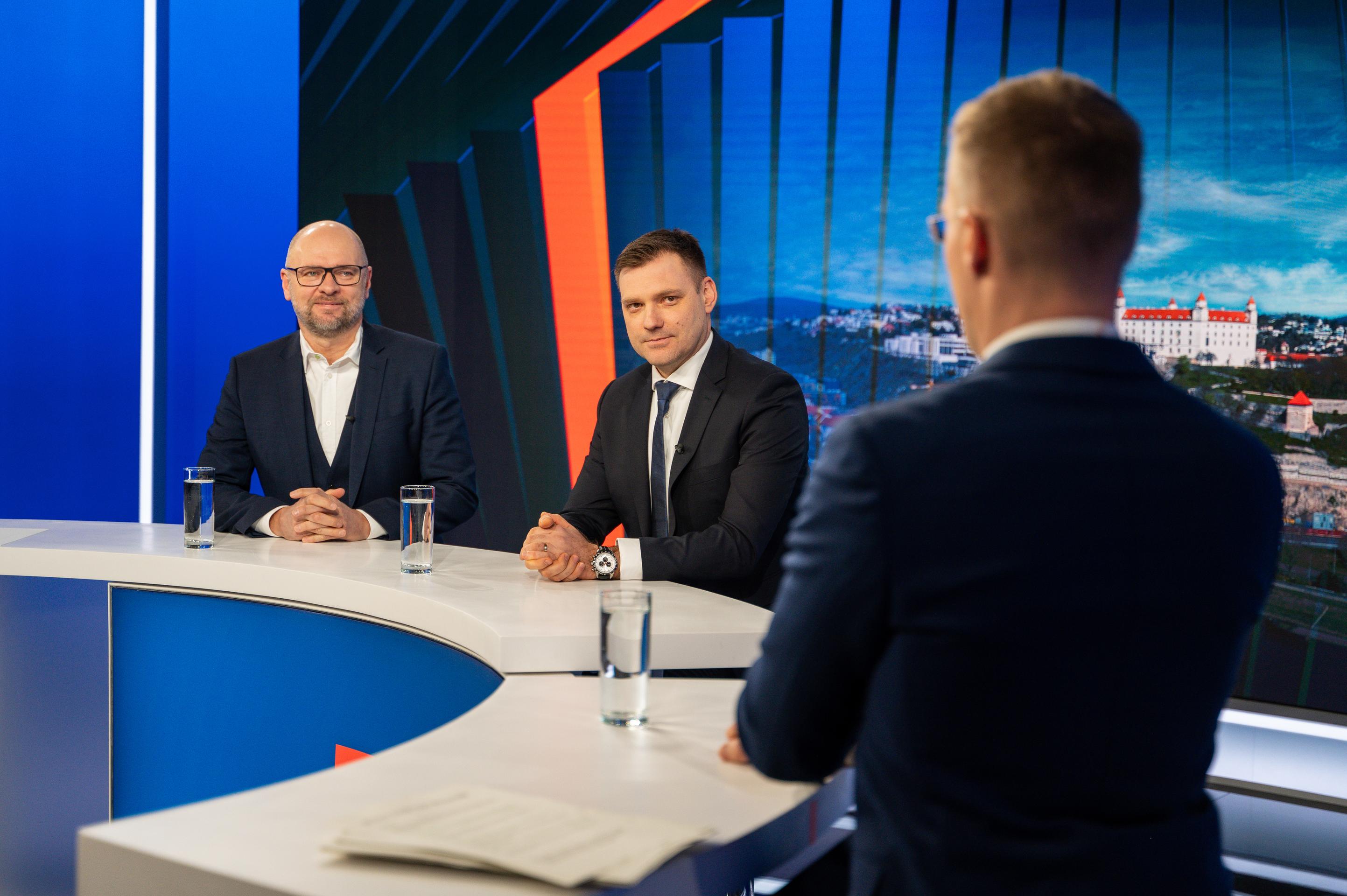 Richard Sulík a Tomáš Taraba v relácii Na telo