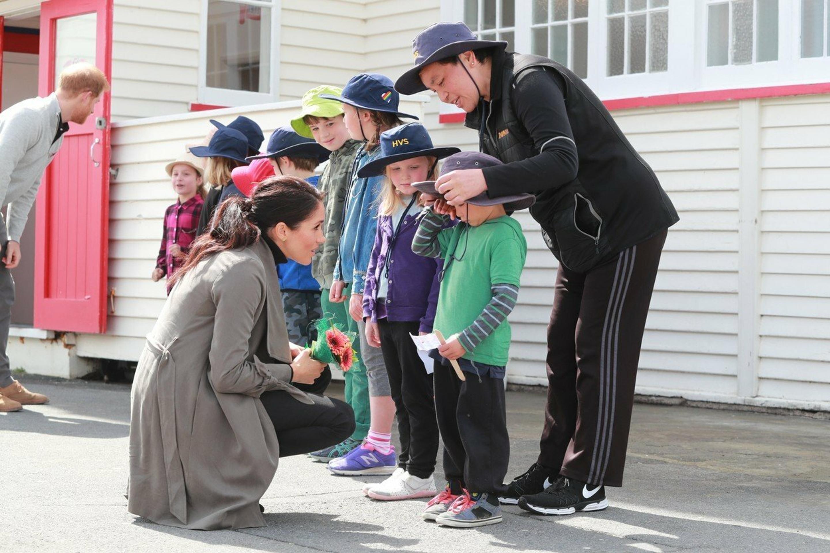 Meghan Markle utíšila plačúceho chlapca