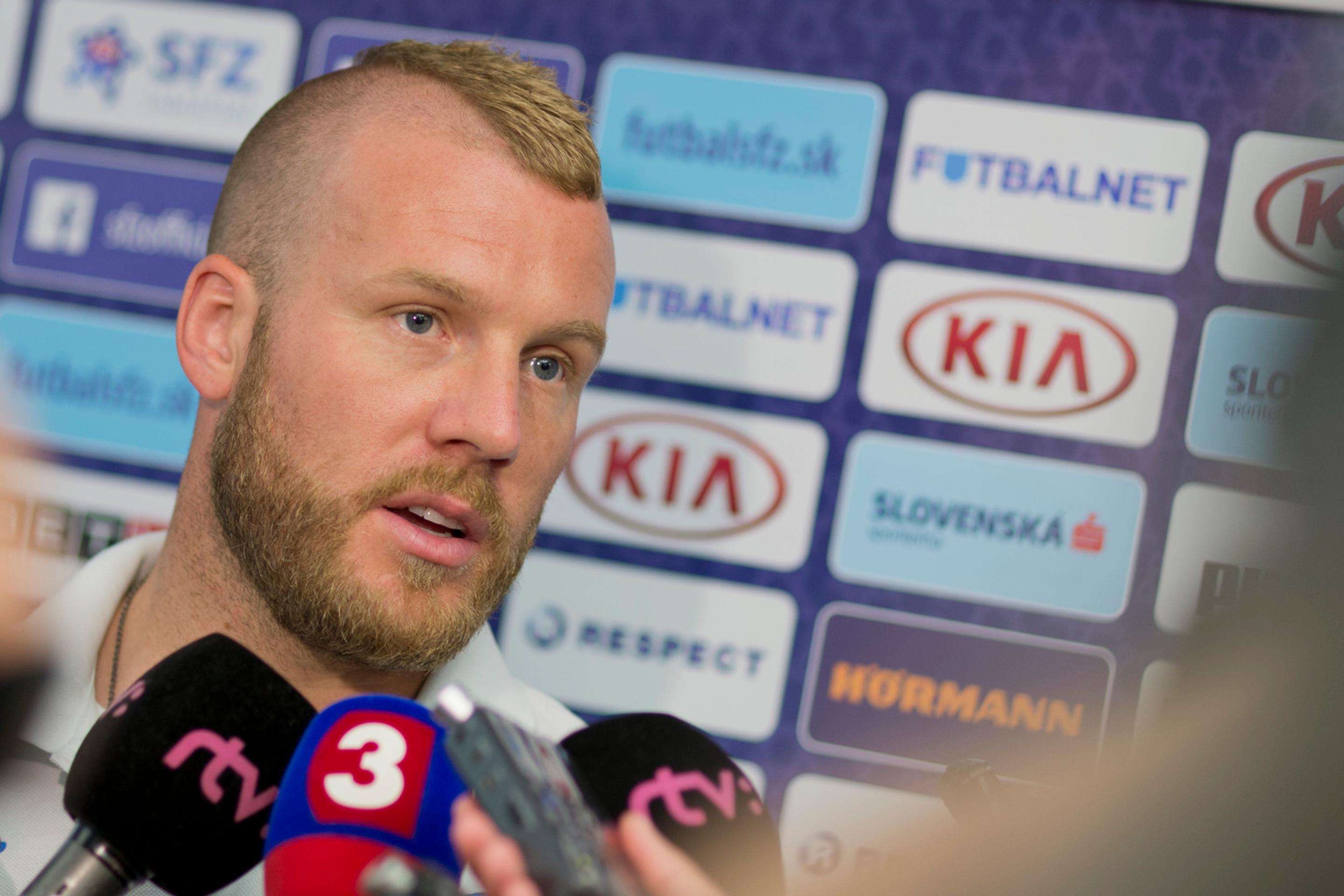 Adam Nemec na zraze pred kvalifikačným zápasom na EURO 2016 proti Macedónsku.