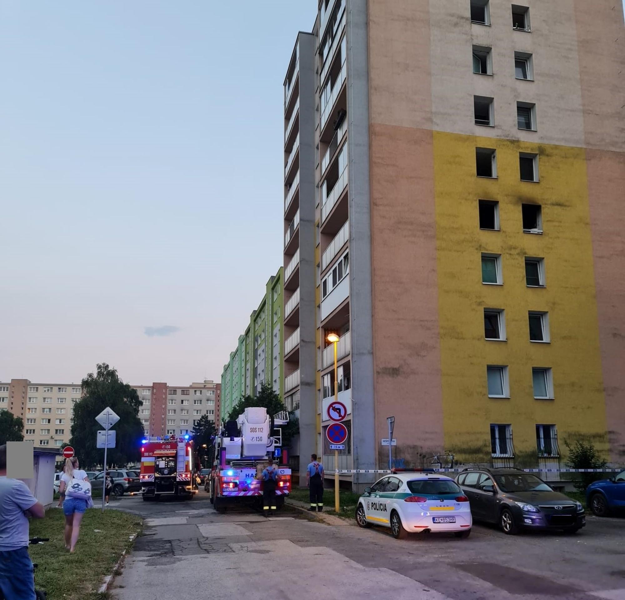 Požiar v košickom paneláku_