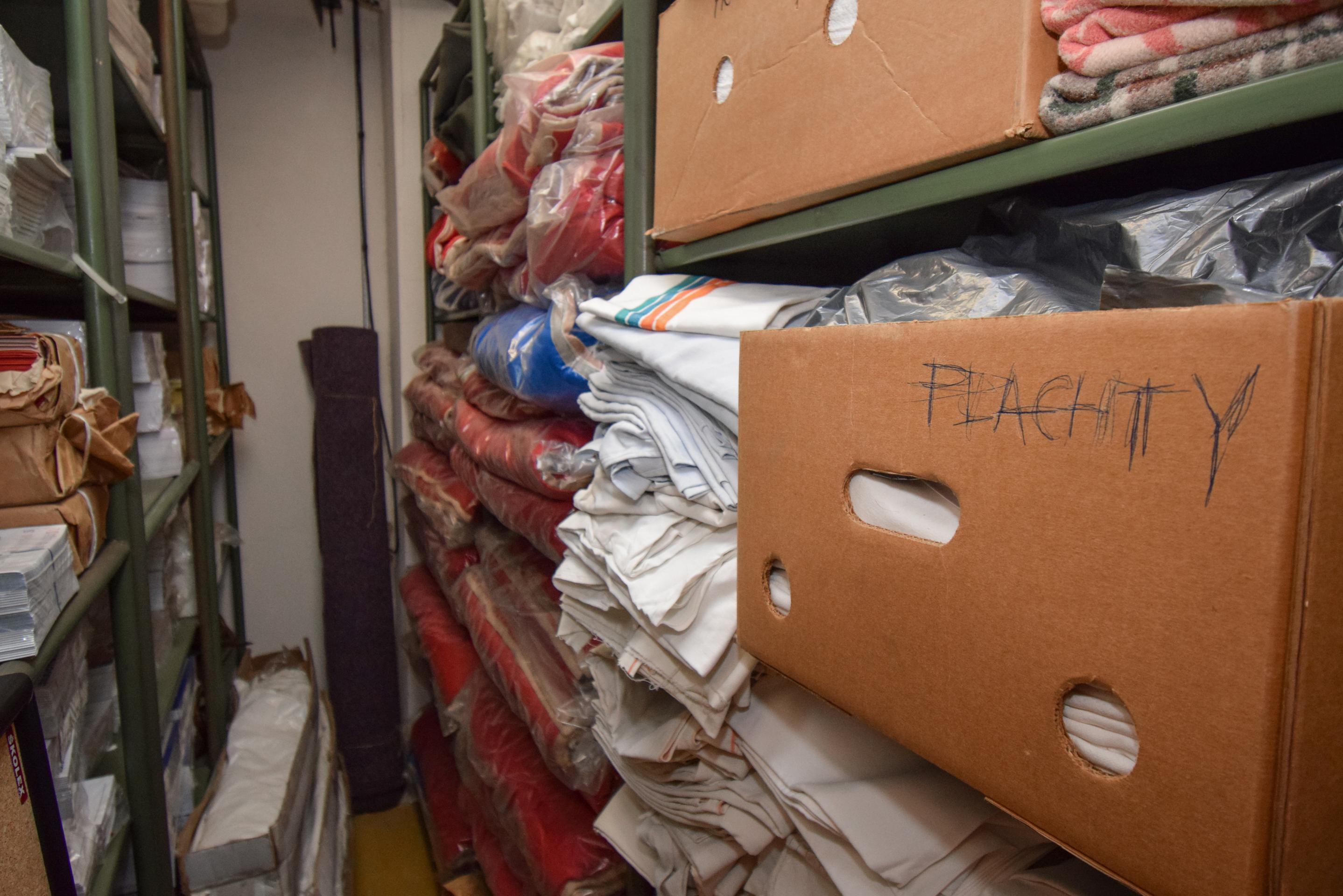 Sklad s humanitárnou pomocou.