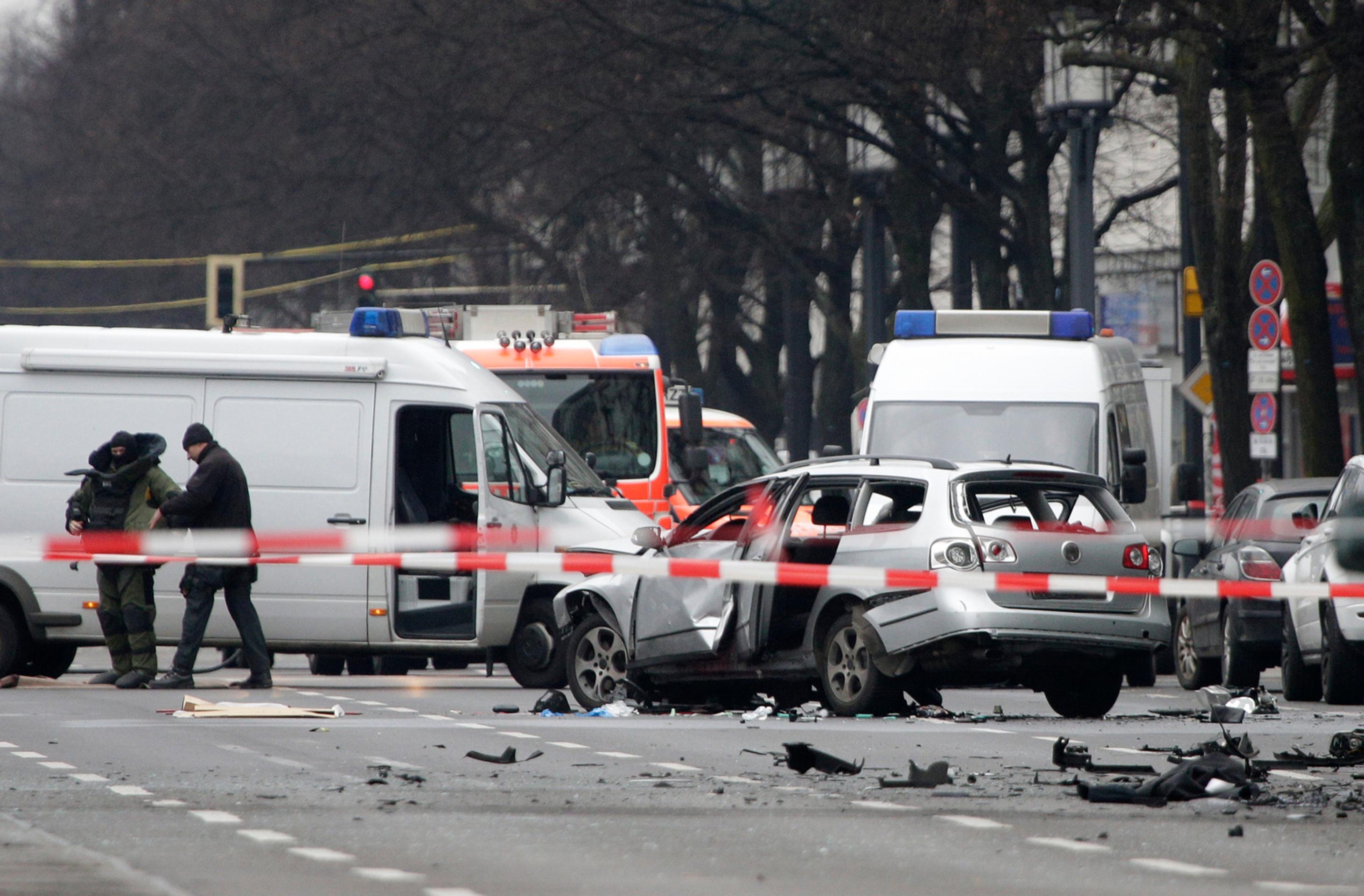 V Berlíne vybuchla bomba v aute