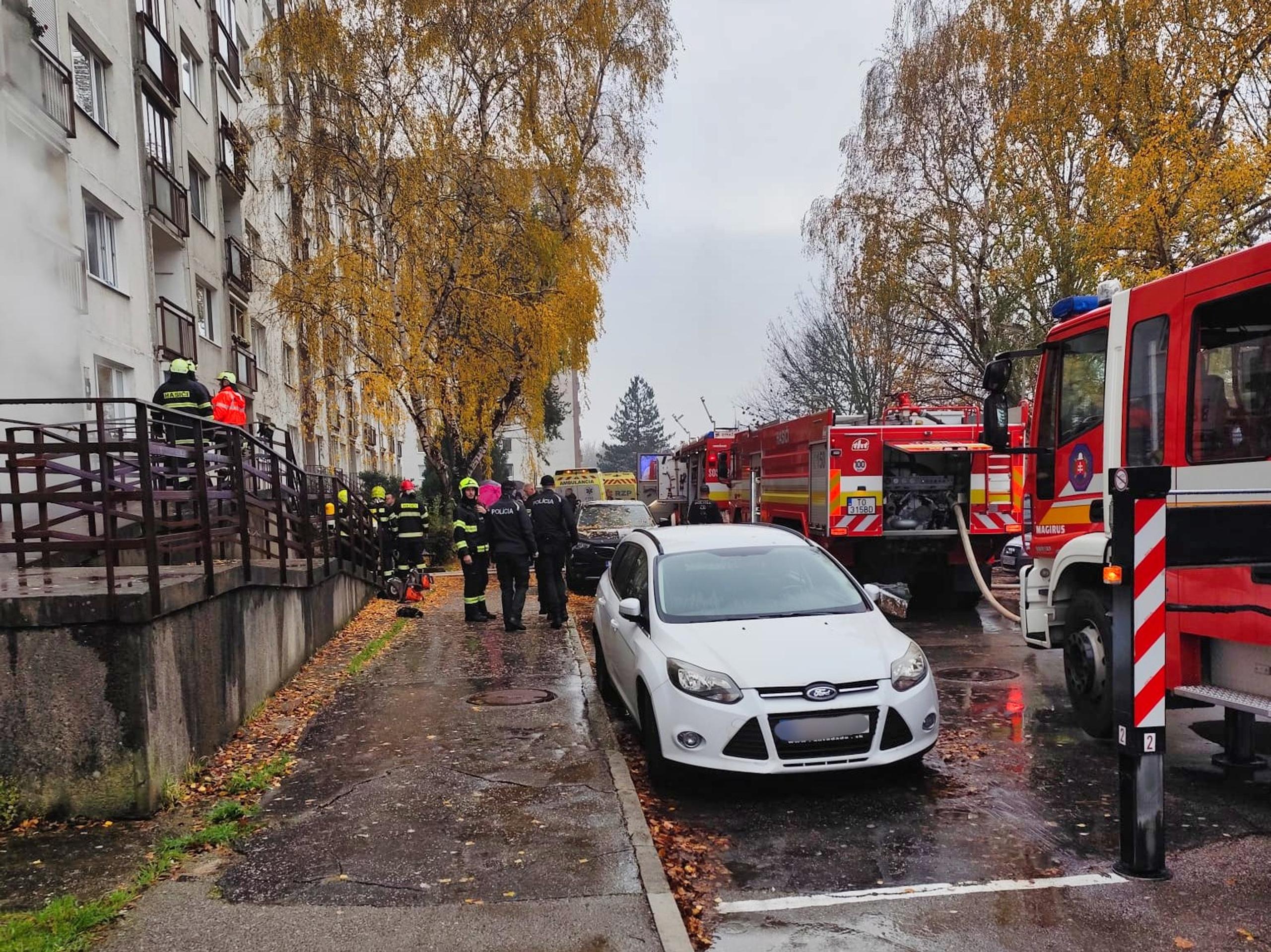 Požiar bytovky v Topoľčanoch