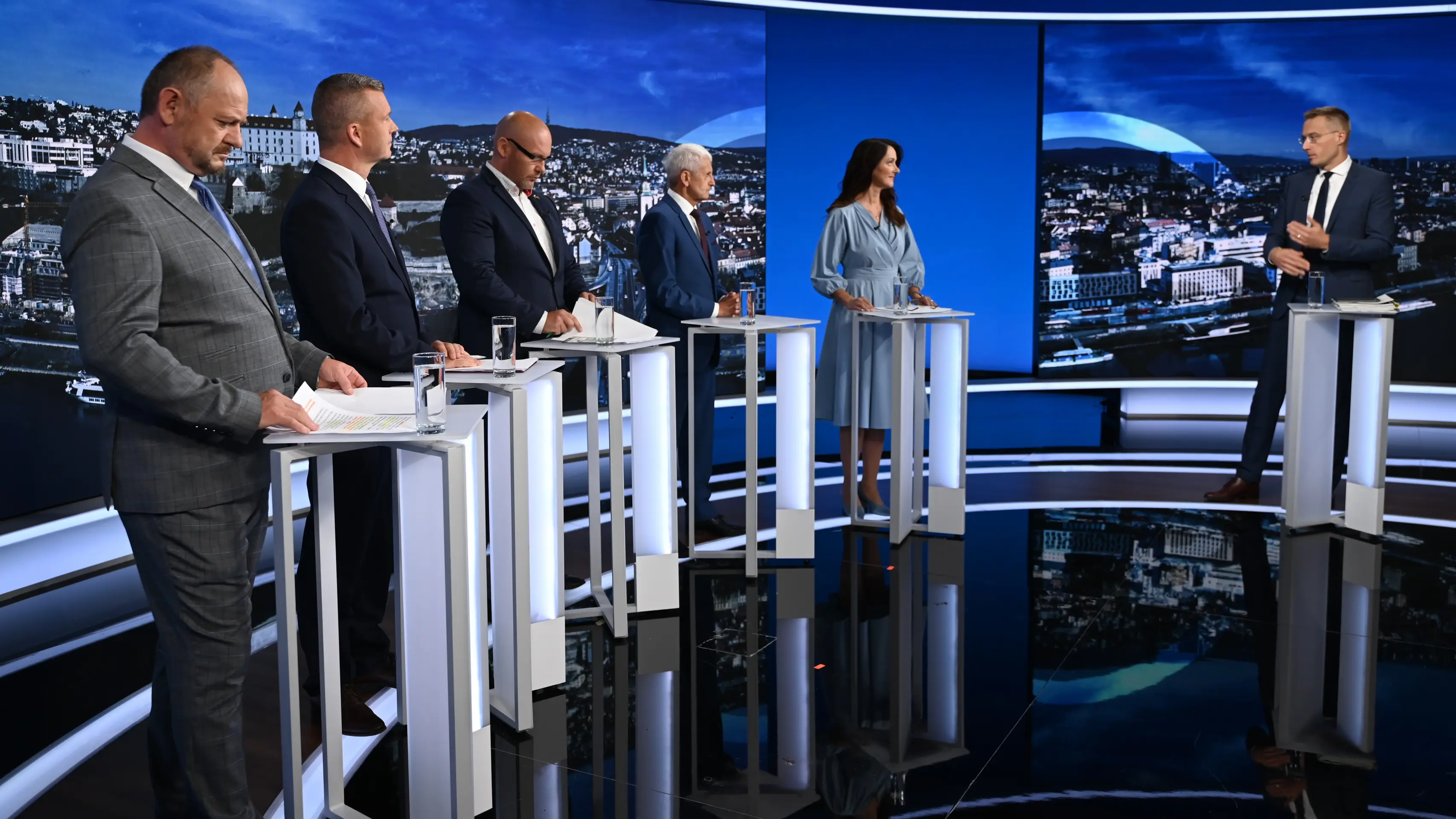 Predvolebná diskusia s Michalom Kovačičom.