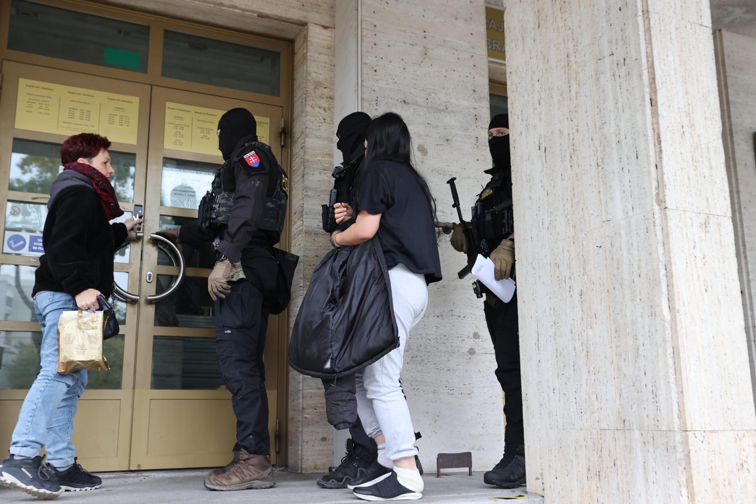 Matka, ktorej novorodenca našli mŕtveho v práčke