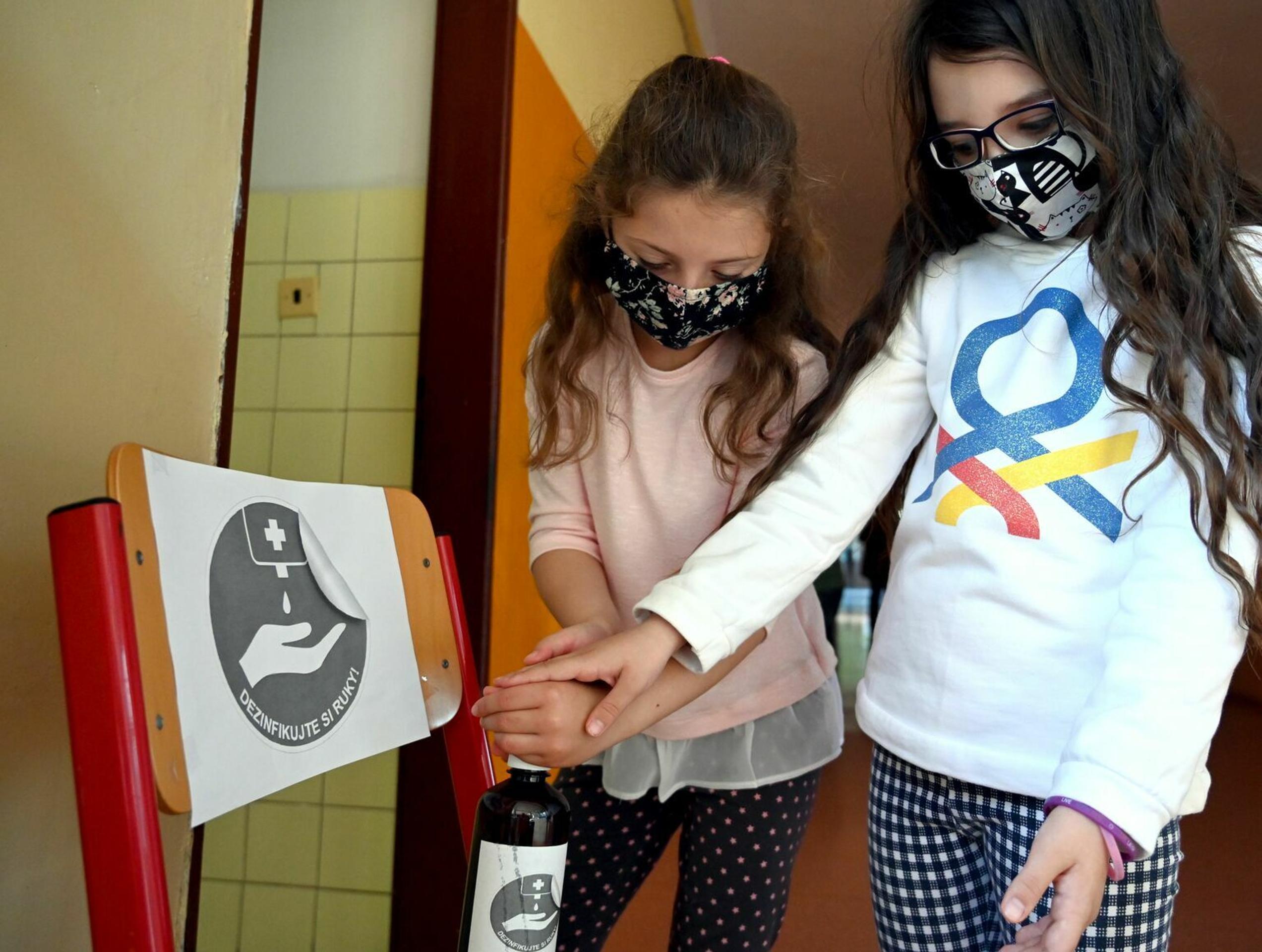 Vyučovanie na ZŠ Komenského 8 v Trebišove.