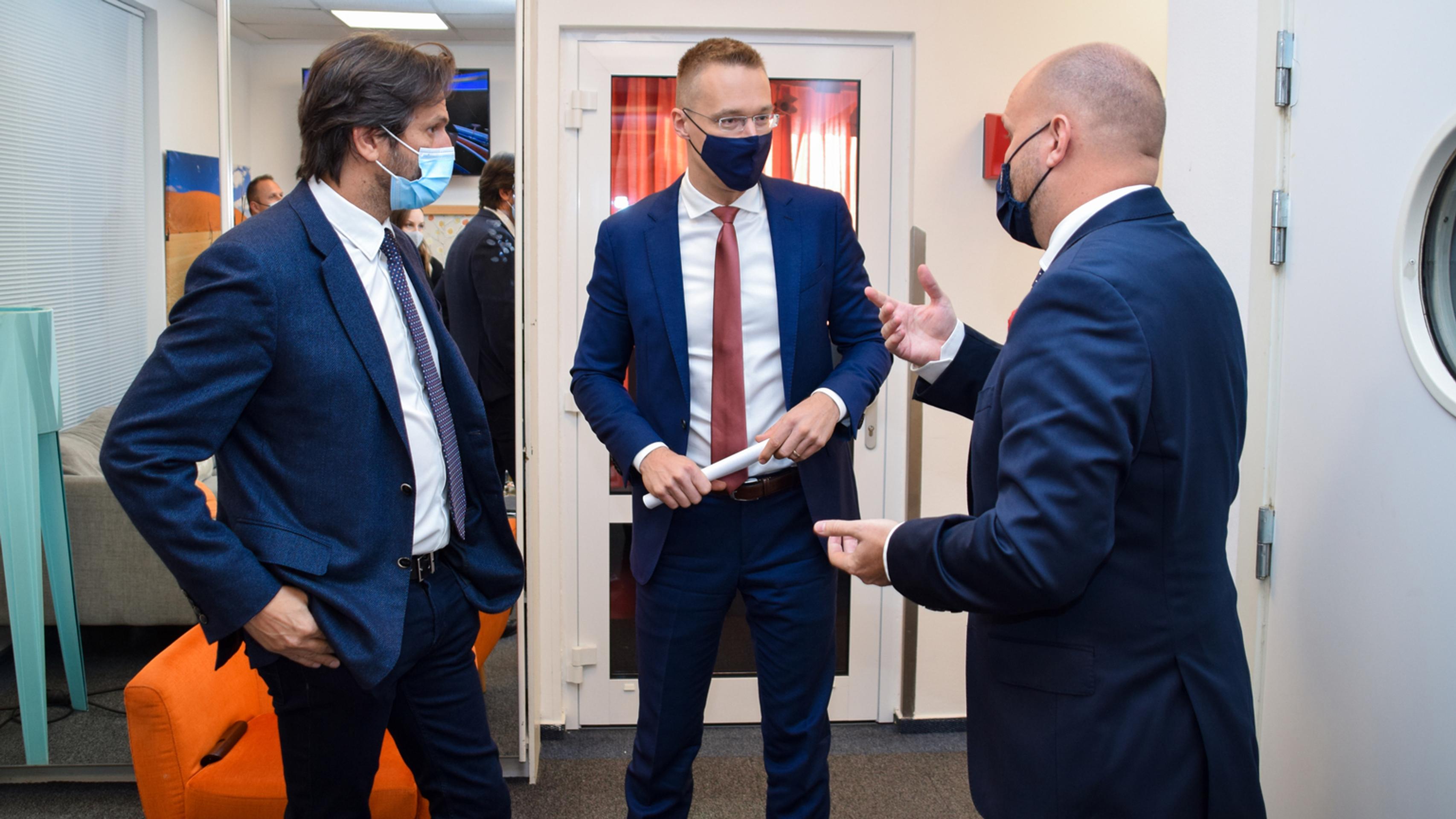 Jaroslav Naď a Robert Kaliňák pred nakrúcaním.