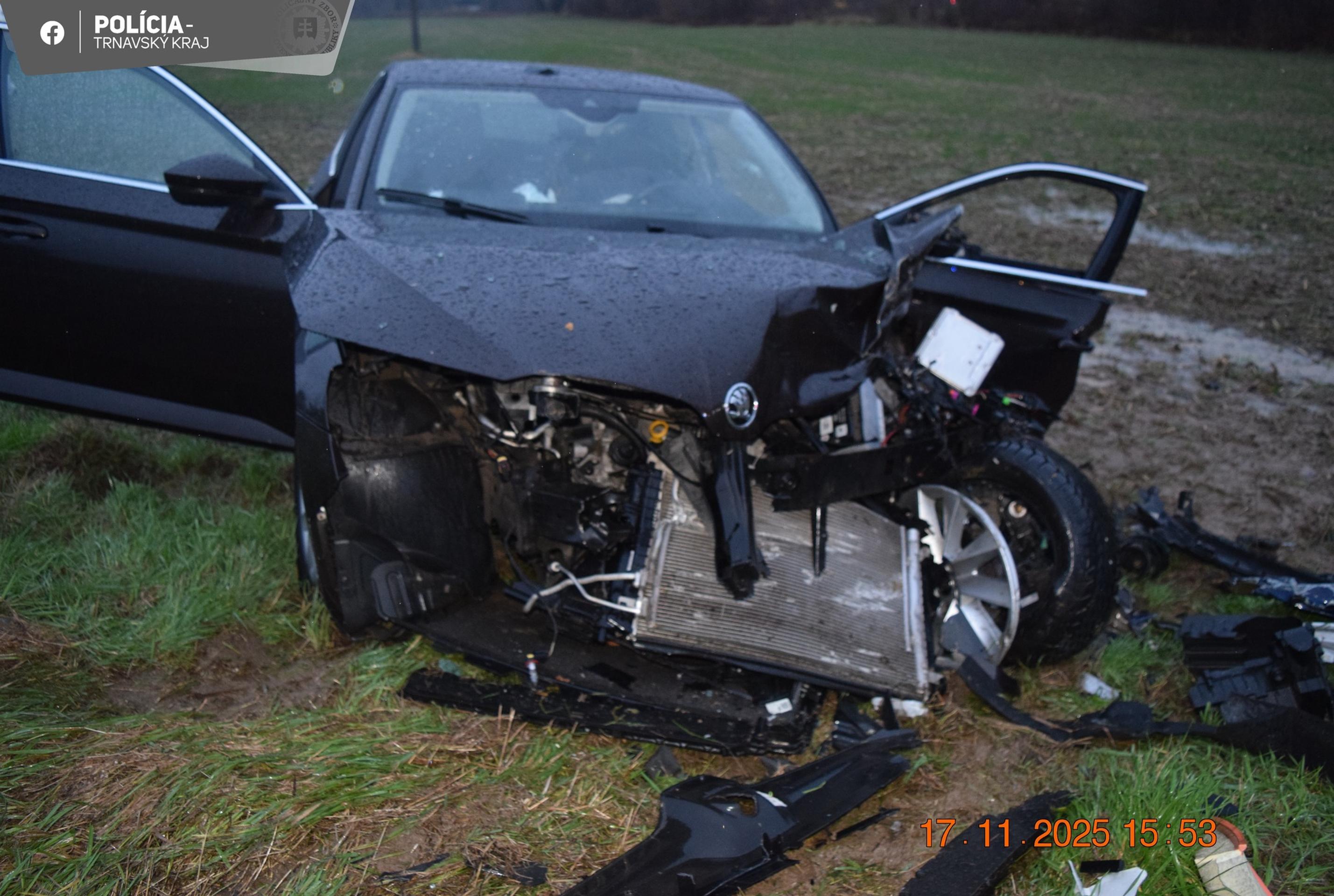 Nehoda medzi obcami Ratnovce a Banka