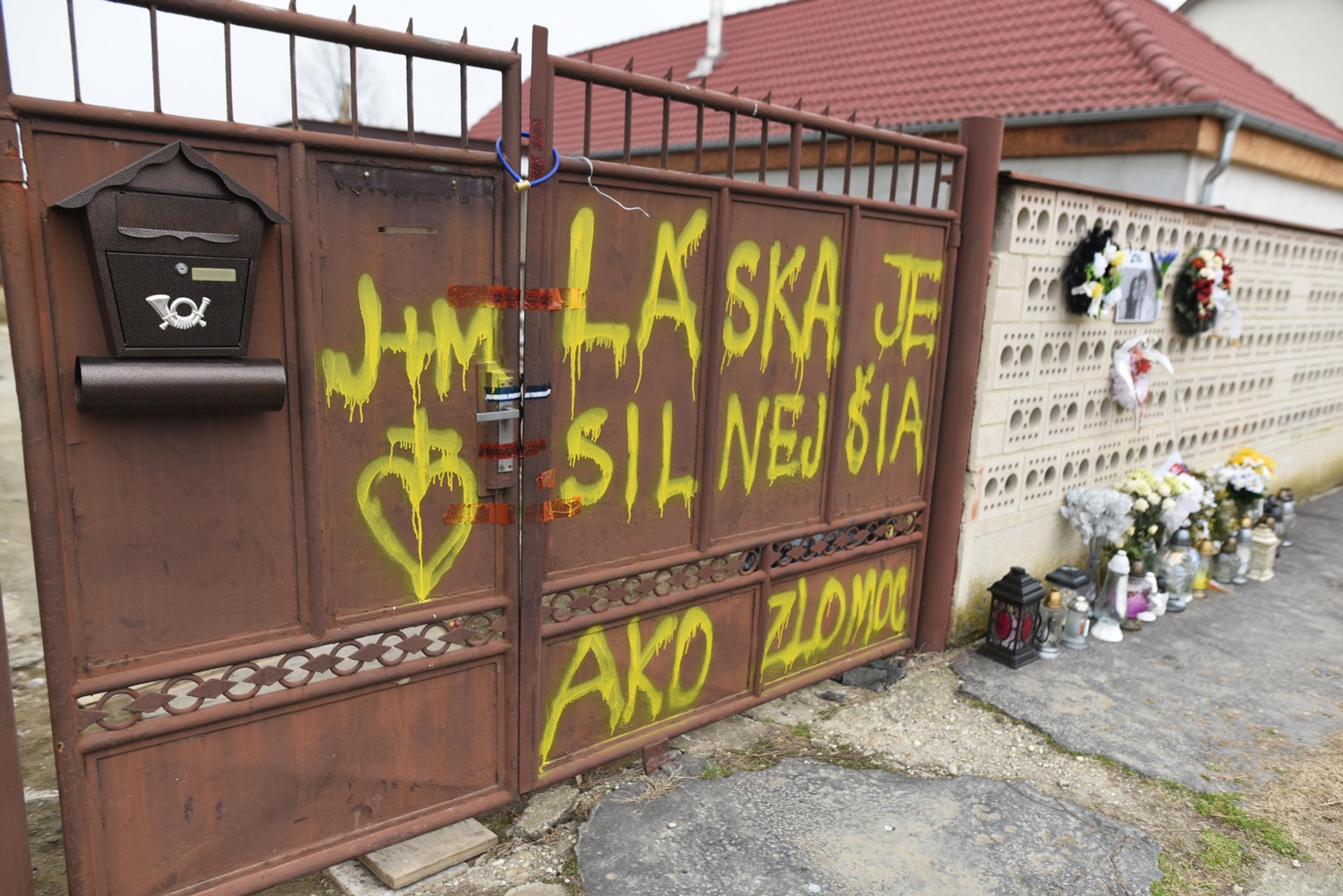 József Menyhárt_bw.jpg