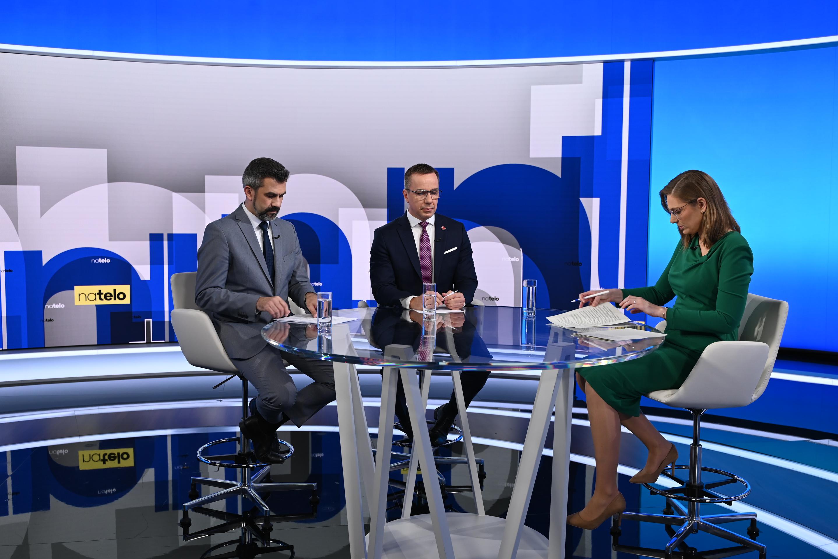 Minister práce Erik Tomáš (Hlas) a poslanec Ján Hargaš (PS)