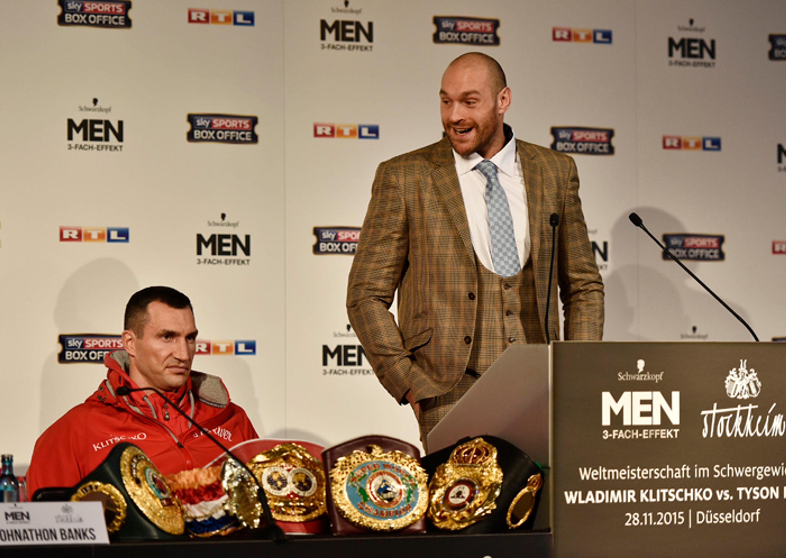 Spoločná tlačová konferencia Vladimíra Klička a Tysona Furyho pred duelom.