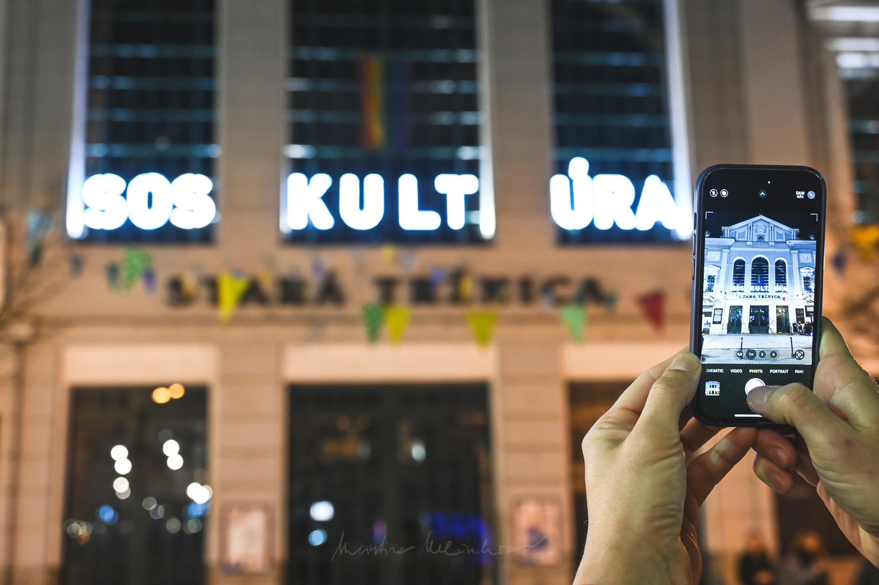 Slovenská kultúrna obec opäť núdzovo volá o pomoc.