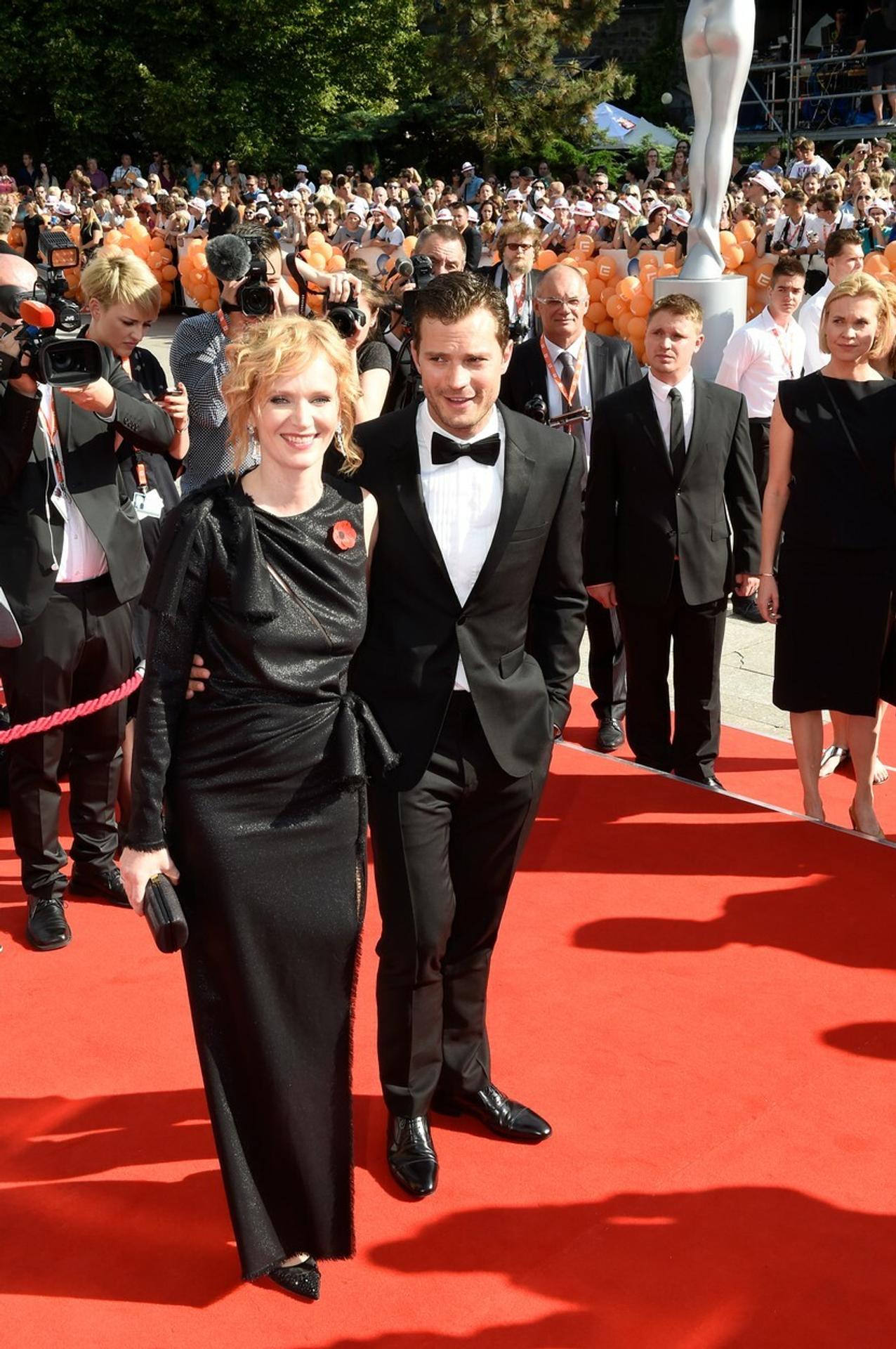 Anna Geislerová a Jamie Dornan